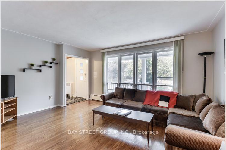 Photo 4 of Unit Main, 30 Ivordale Crescent, Scarborough, Wexford-Maryvale — HOMEH