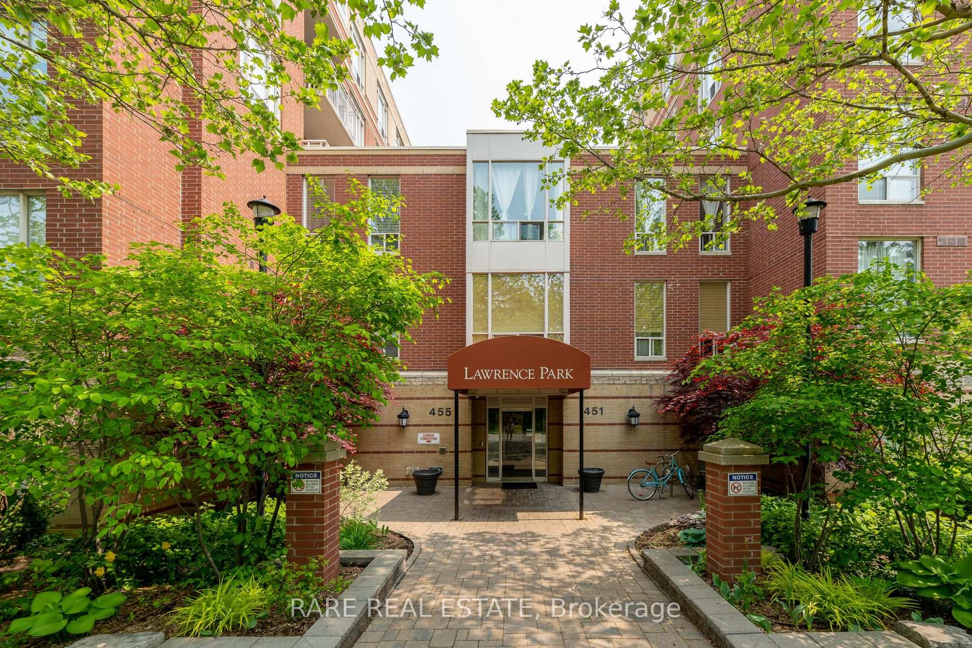 Photo 1 of Unit 214, 451 Rosewell Avenue, Toronto, Lawrence Park South — HOMEH