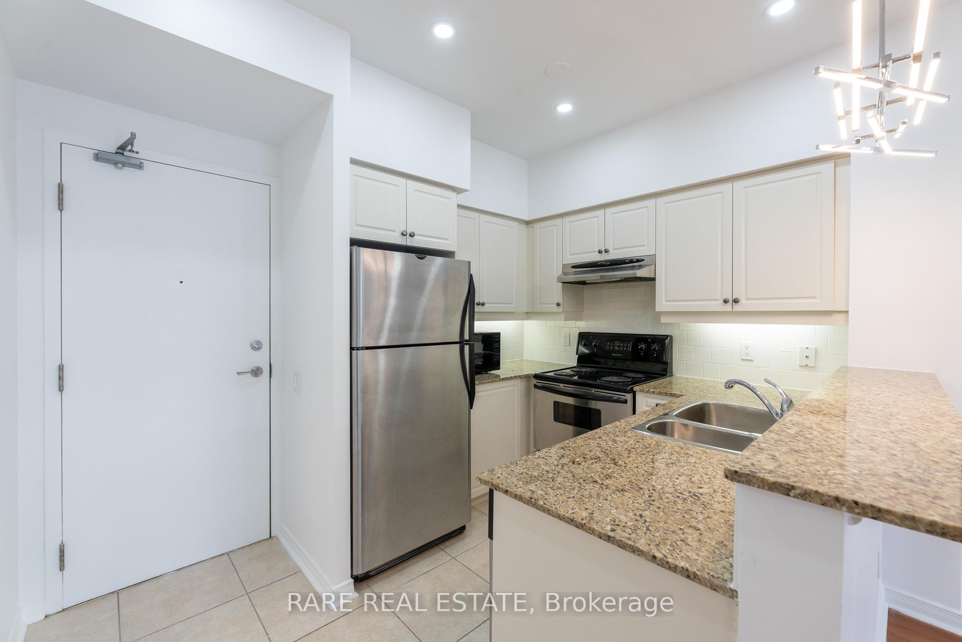 Photo 2 of Unit 214, 451 Rosewell Avenue, Toronto, Lawrence Park South — HOMEH