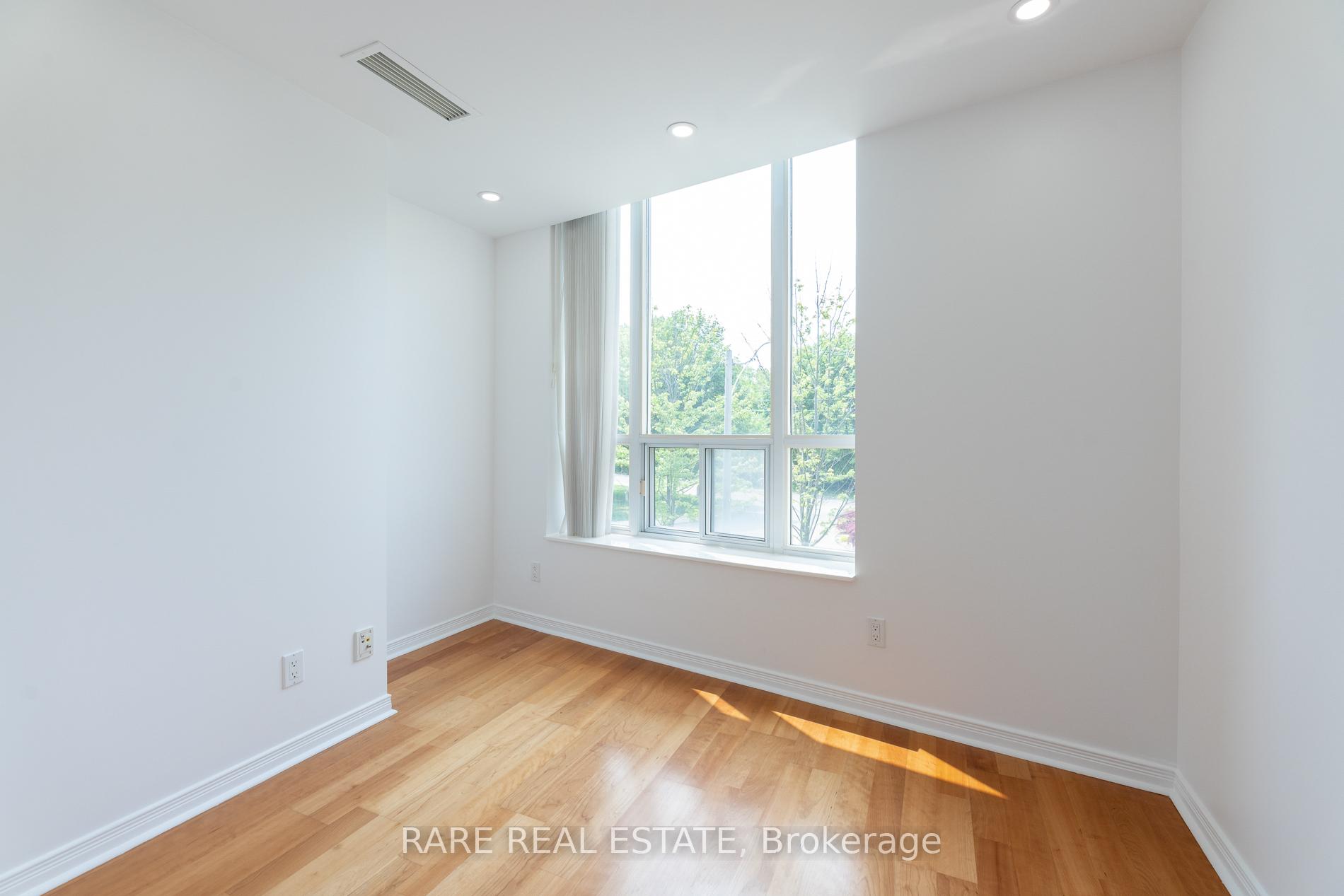Photo 14 of Unit 214, 451 Rosewell Avenue, Toronto, Lawrence Park South — HOMEH