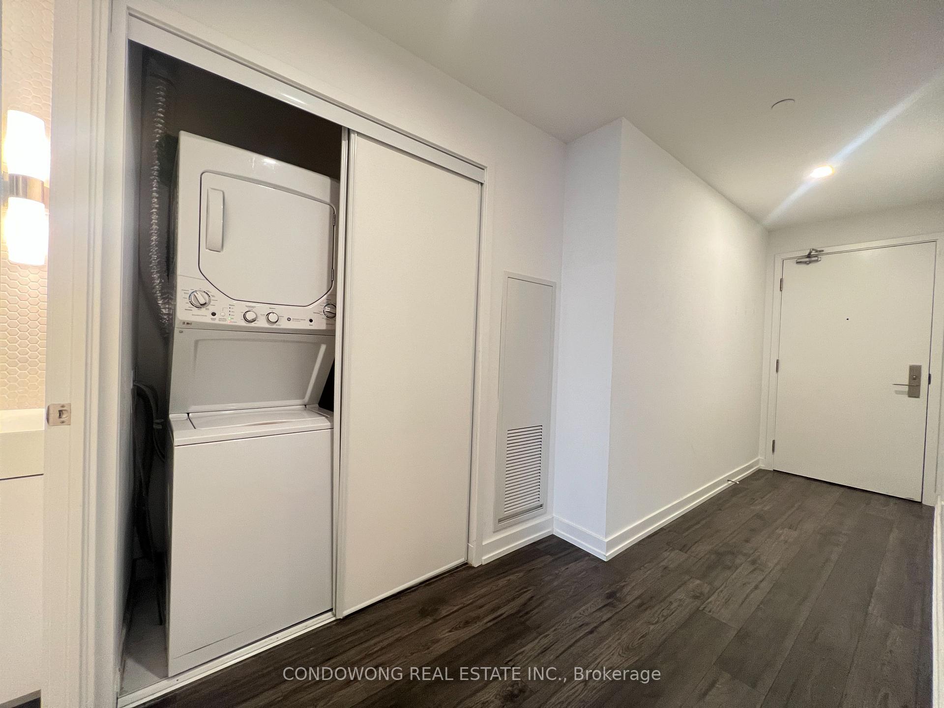 Photo 7 of Unit 401, 33 Helendale Avenue, Toronto, Yonge-Eglinton — HOMEH