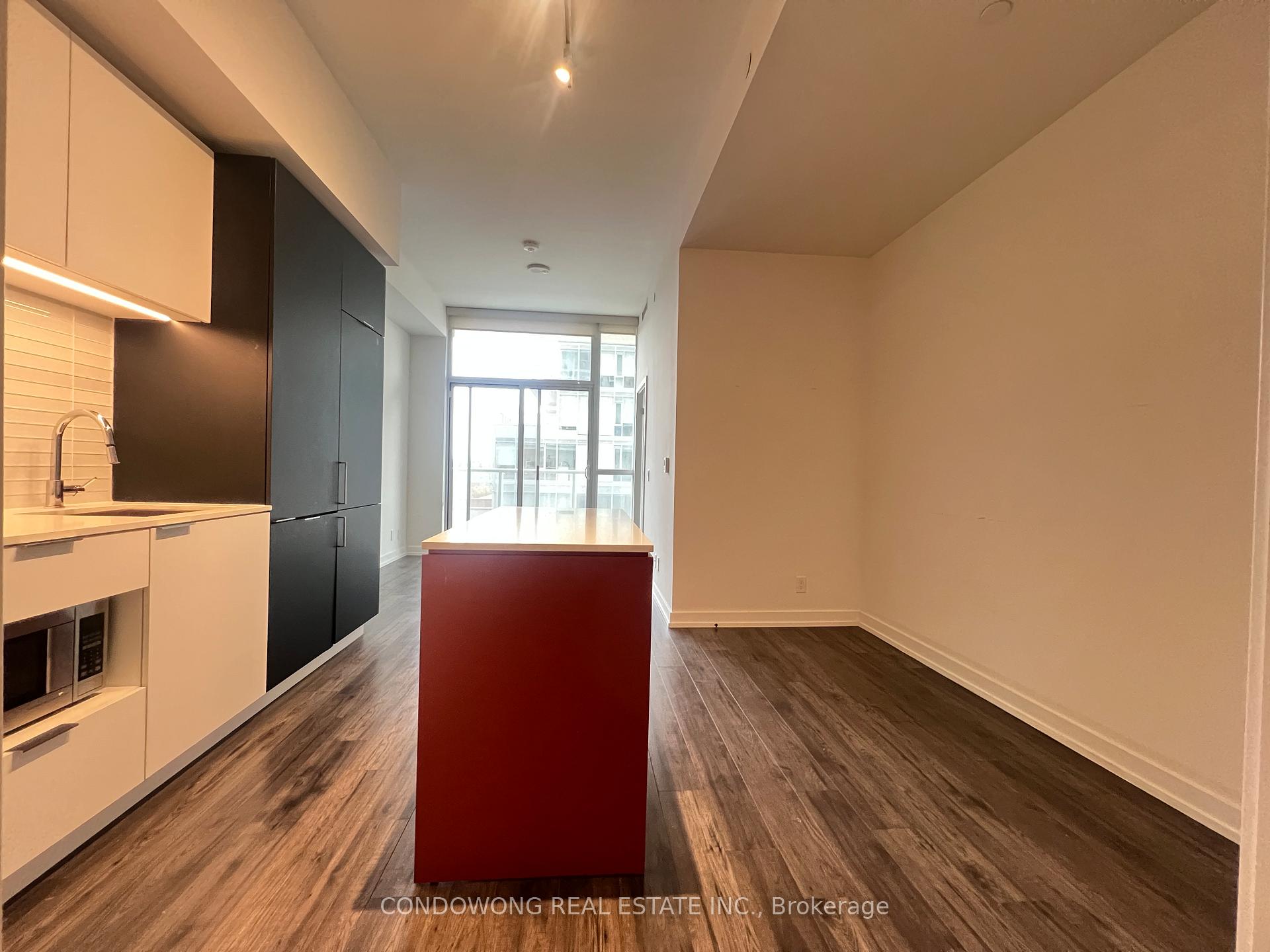 Photo 12 of Unit 401, 33 Helendale Avenue, Toronto, Yonge-Eglinton — HOMEH