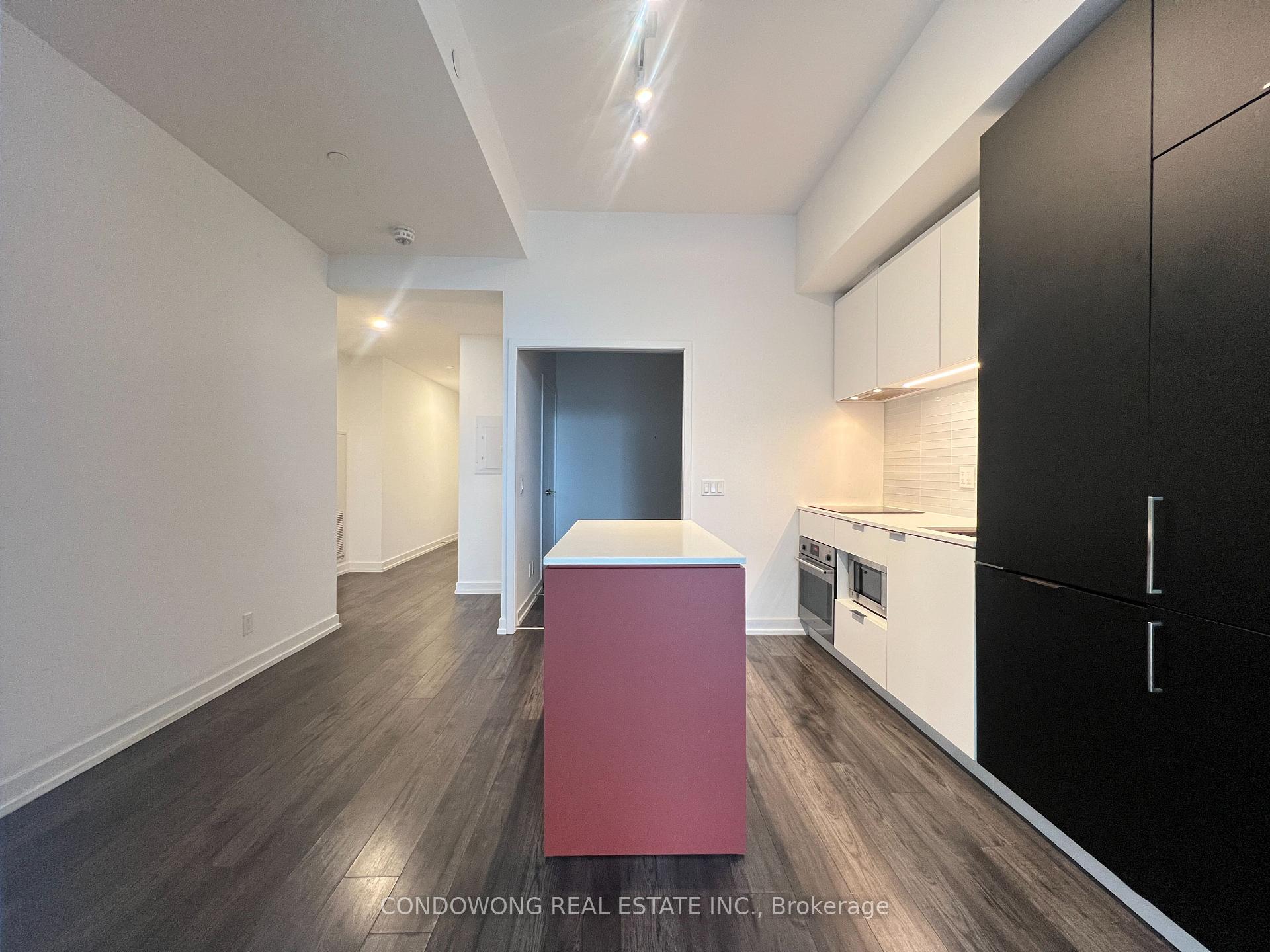 Photo 14 of Unit 401, 33 Helendale Avenue, Toronto, Yonge-Eglinton — HOMEH