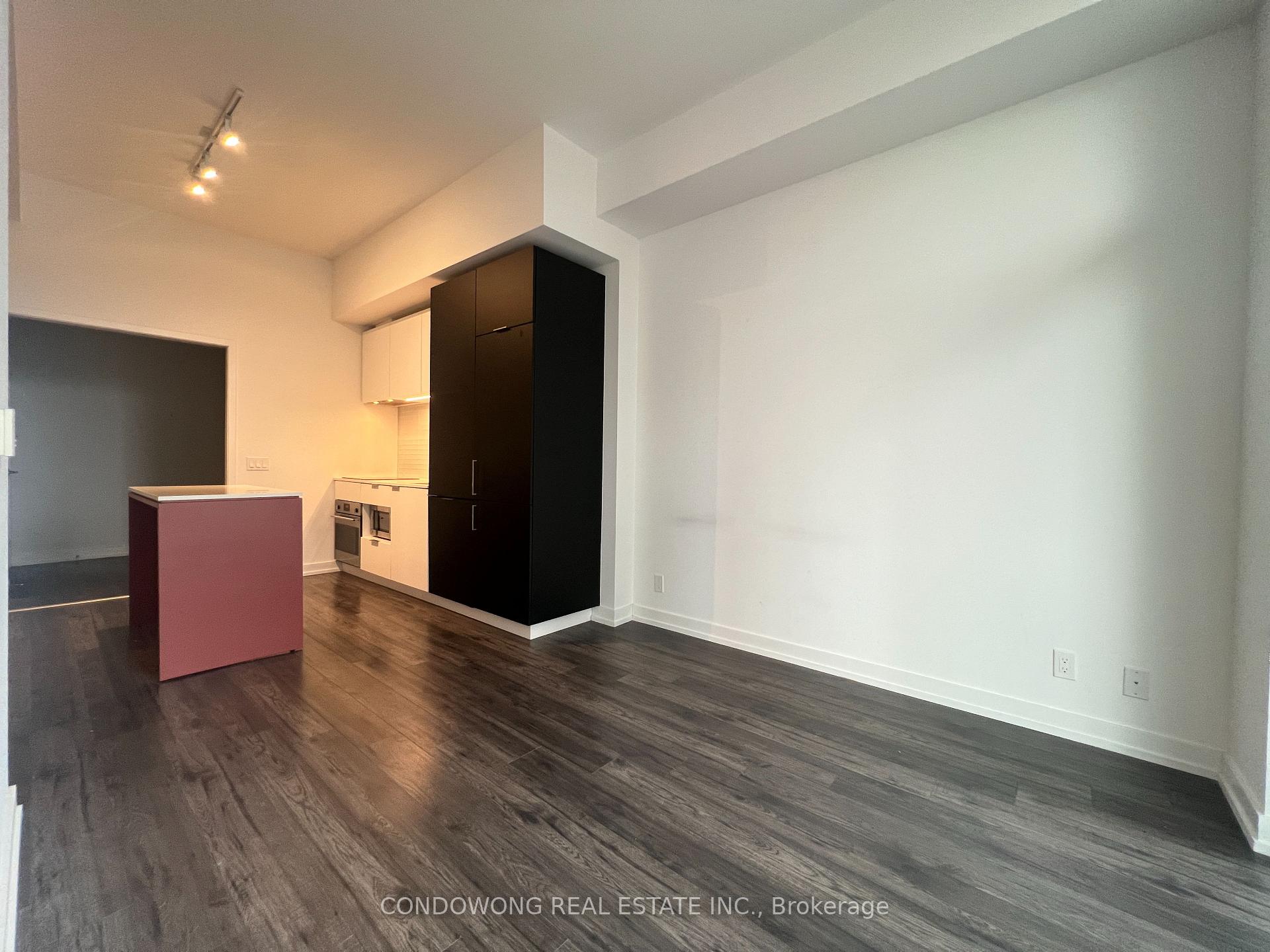 Photo 9 of Unit 401, 33 Helendale Avenue, Toronto, Yonge-Eglinton — HOMEH