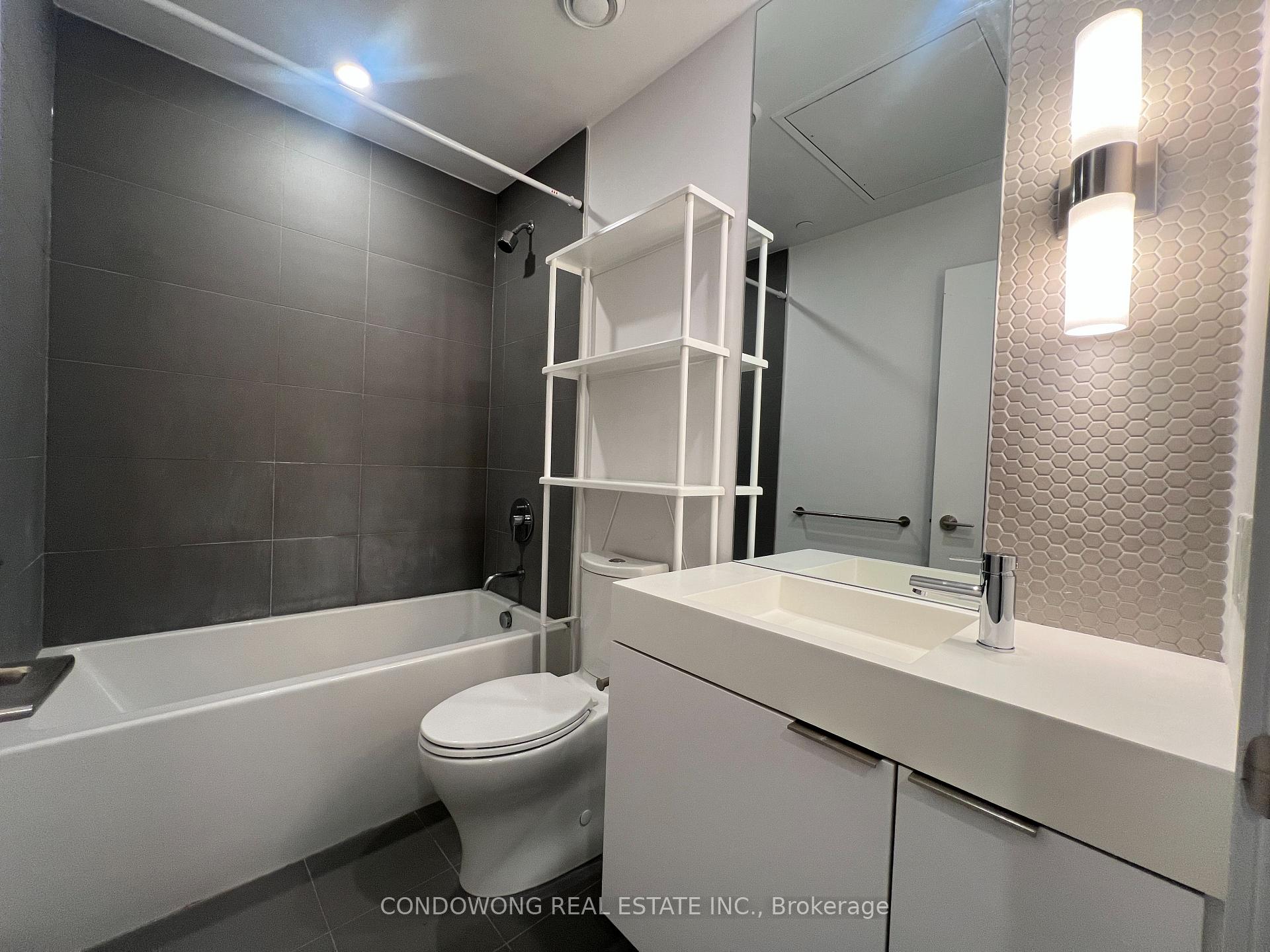 Photo 15 of Unit 401, 33 Helendale Avenue, Toronto, Yonge-Eglinton — HOMEH