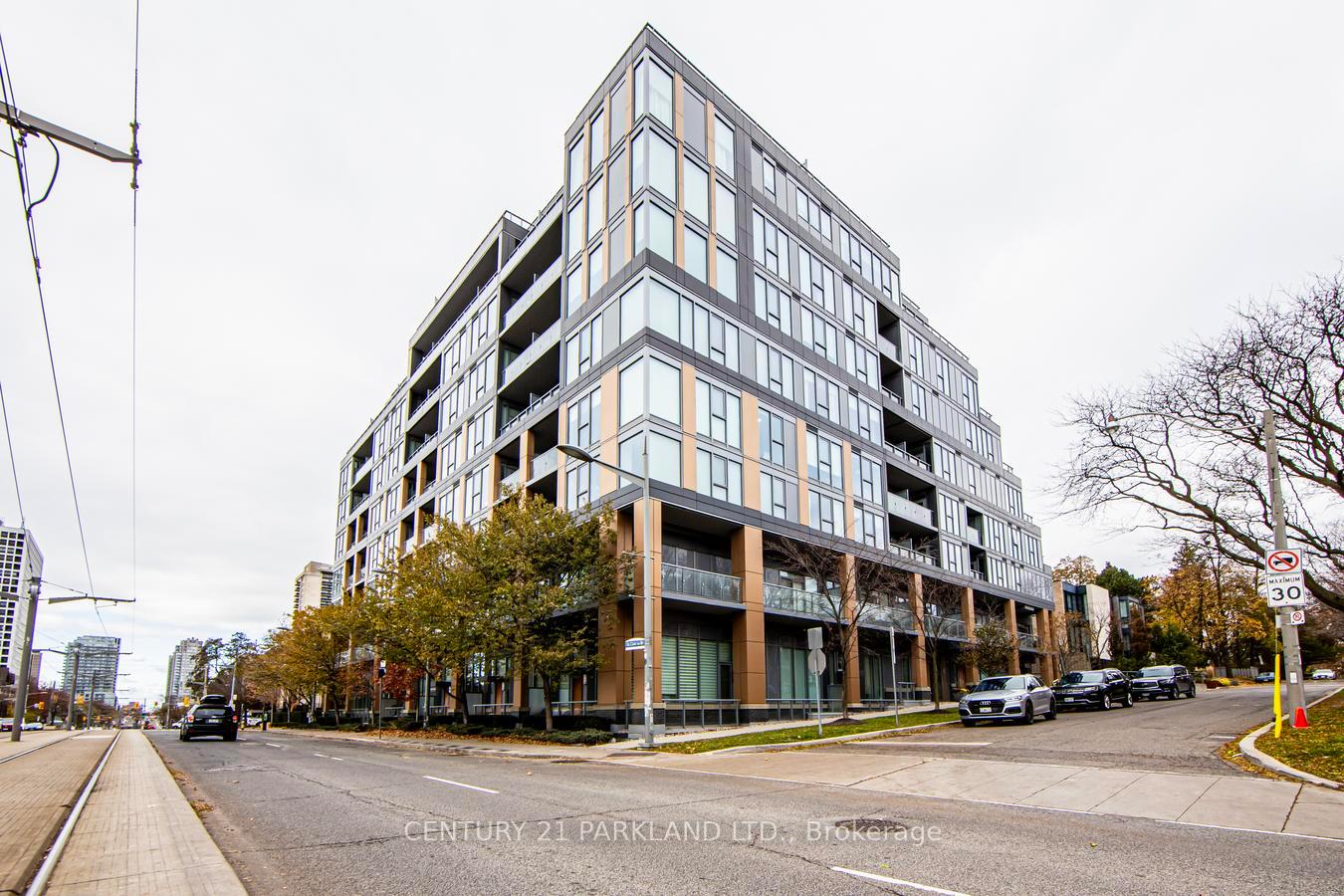 Front of Unit 312, 6 Parkwood Avenue