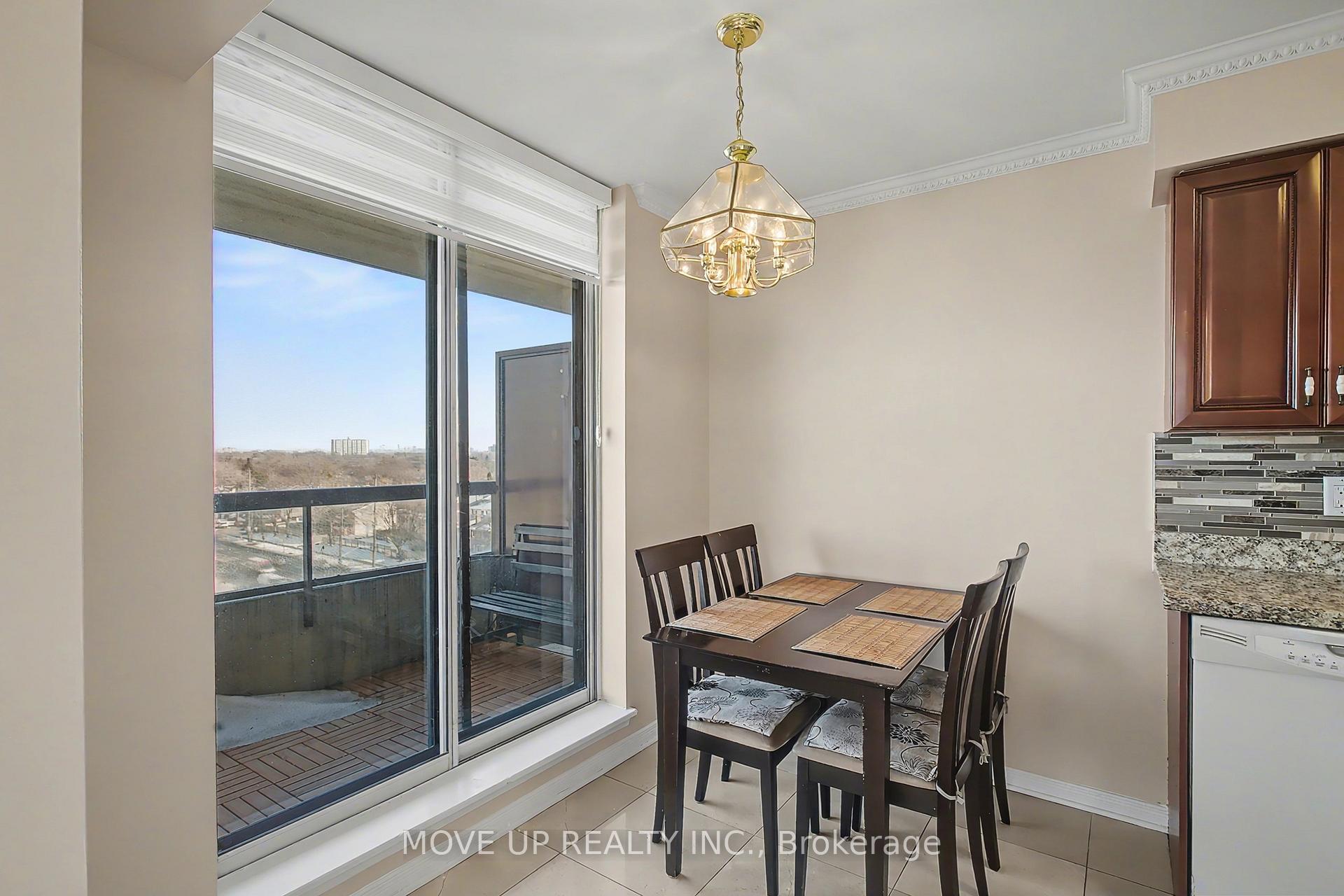 Photo 9 of Unit 810, 91 Townsgate Drive, Vaughan, Crestwood-Springfarm-Yorkhill — HOMEH