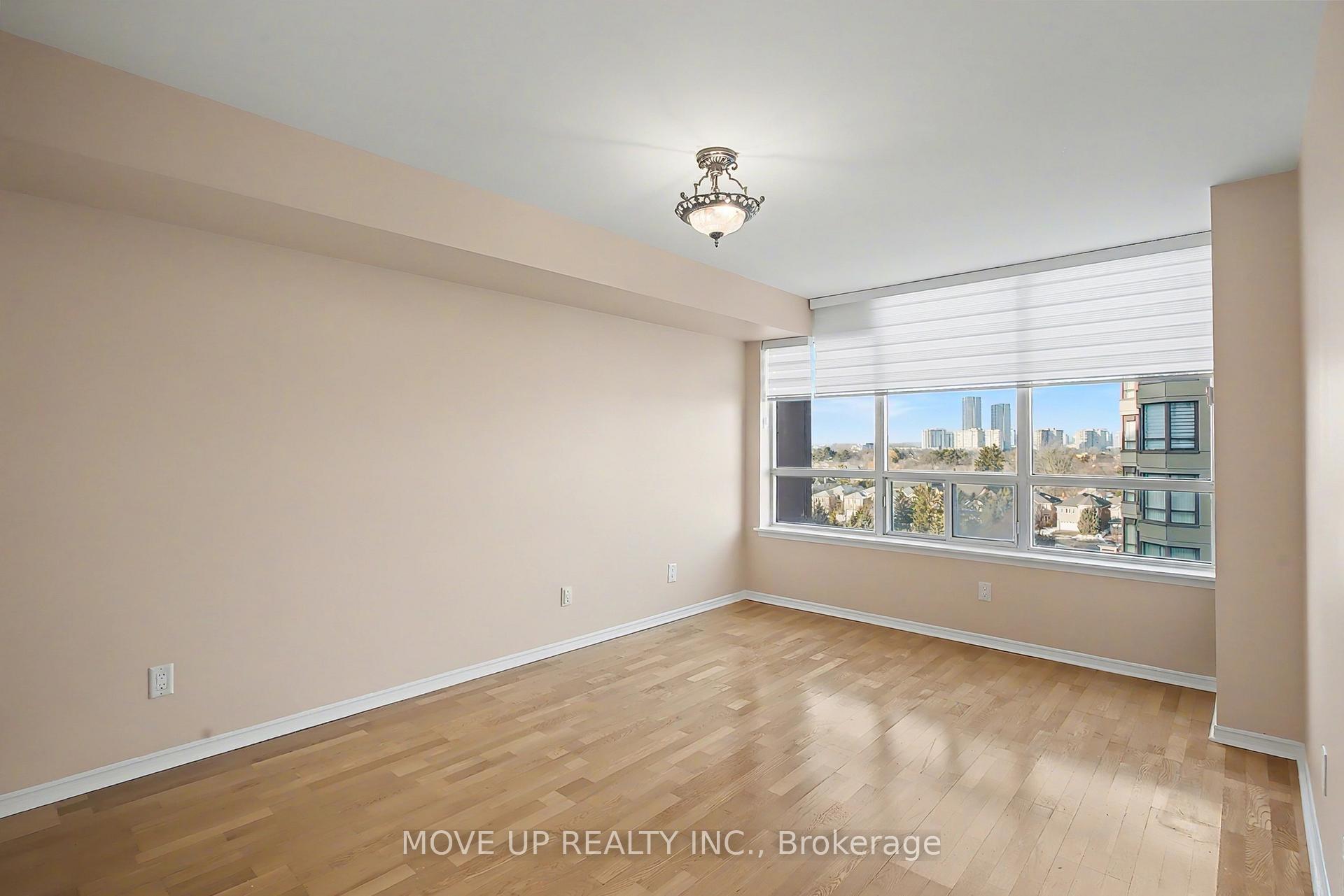 Photo 15 of Unit 810, 91 Townsgate Drive, Vaughan, Crestwood-Springfarm-Yorkhill — HOMEH