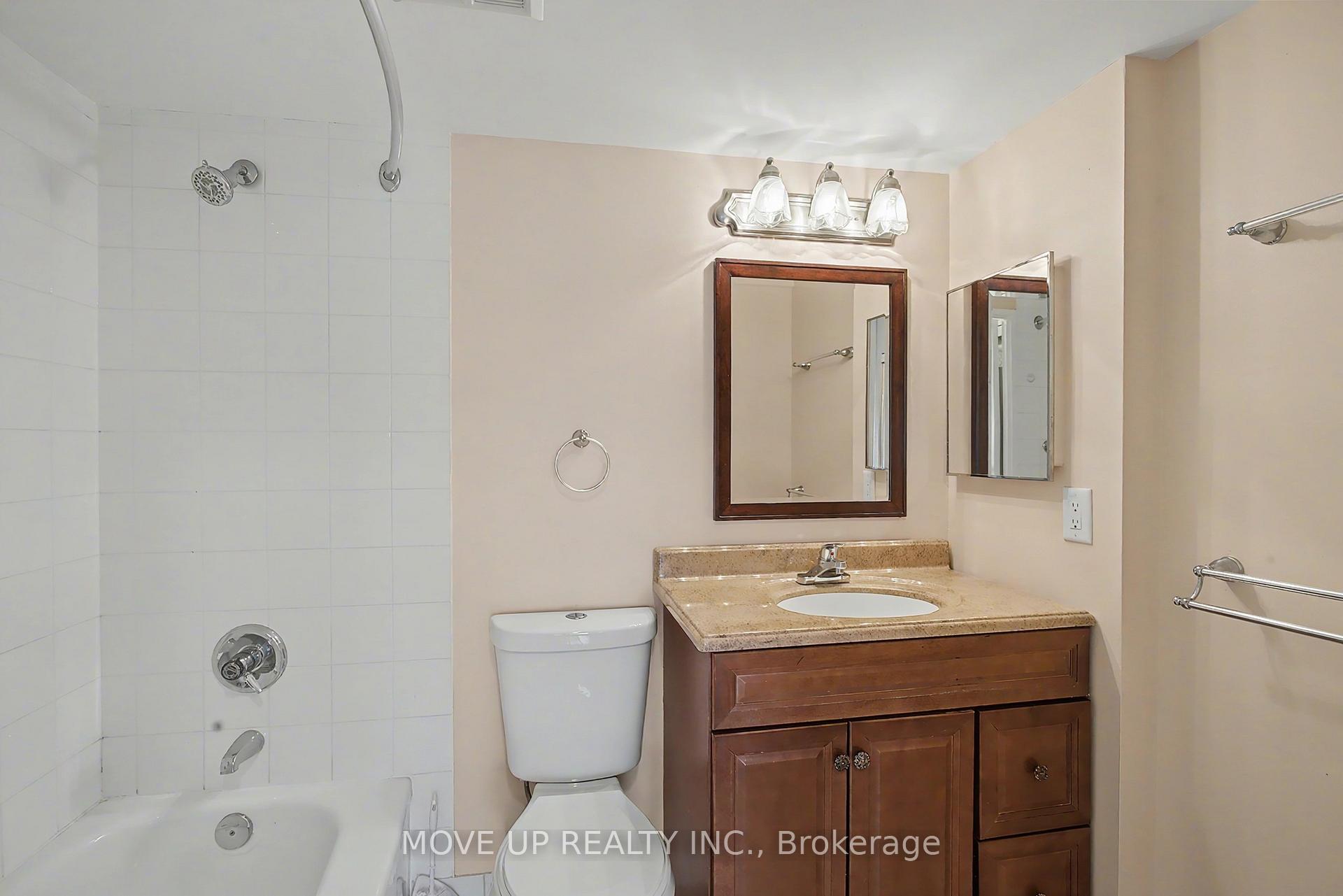 Photo 21 of Unit 810, 91 Townsgate Drive, Vaughan, Crestwood-Springfarm-Yorkhill — HOMEH