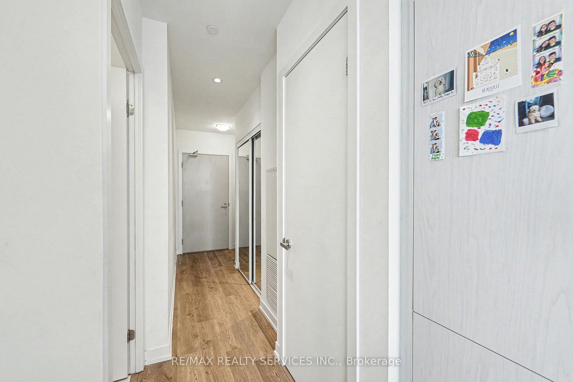 Photo 3 of Unit 4105, 55 Cooper Street, Toronto, Waterfront Communities — HOMEH