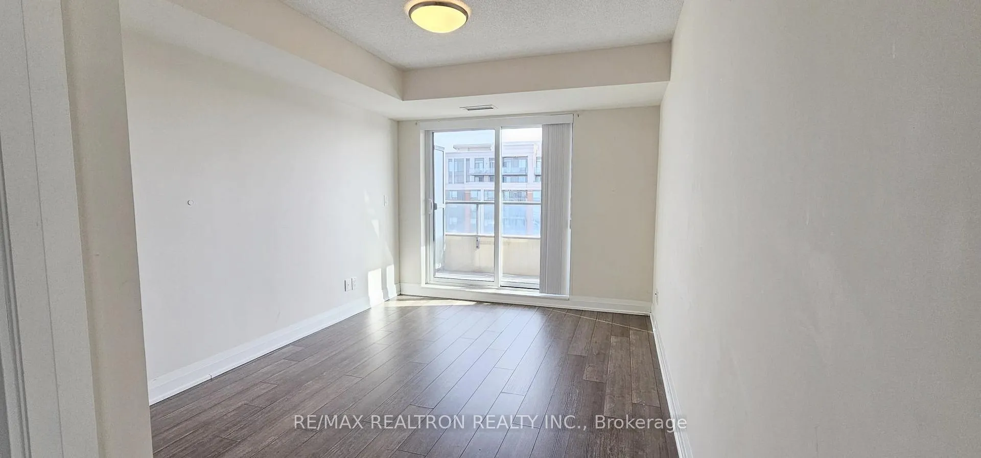 Photo 15 of Unit 2103, 18 Uptown Drive, Markham, Unionville — HOMEH