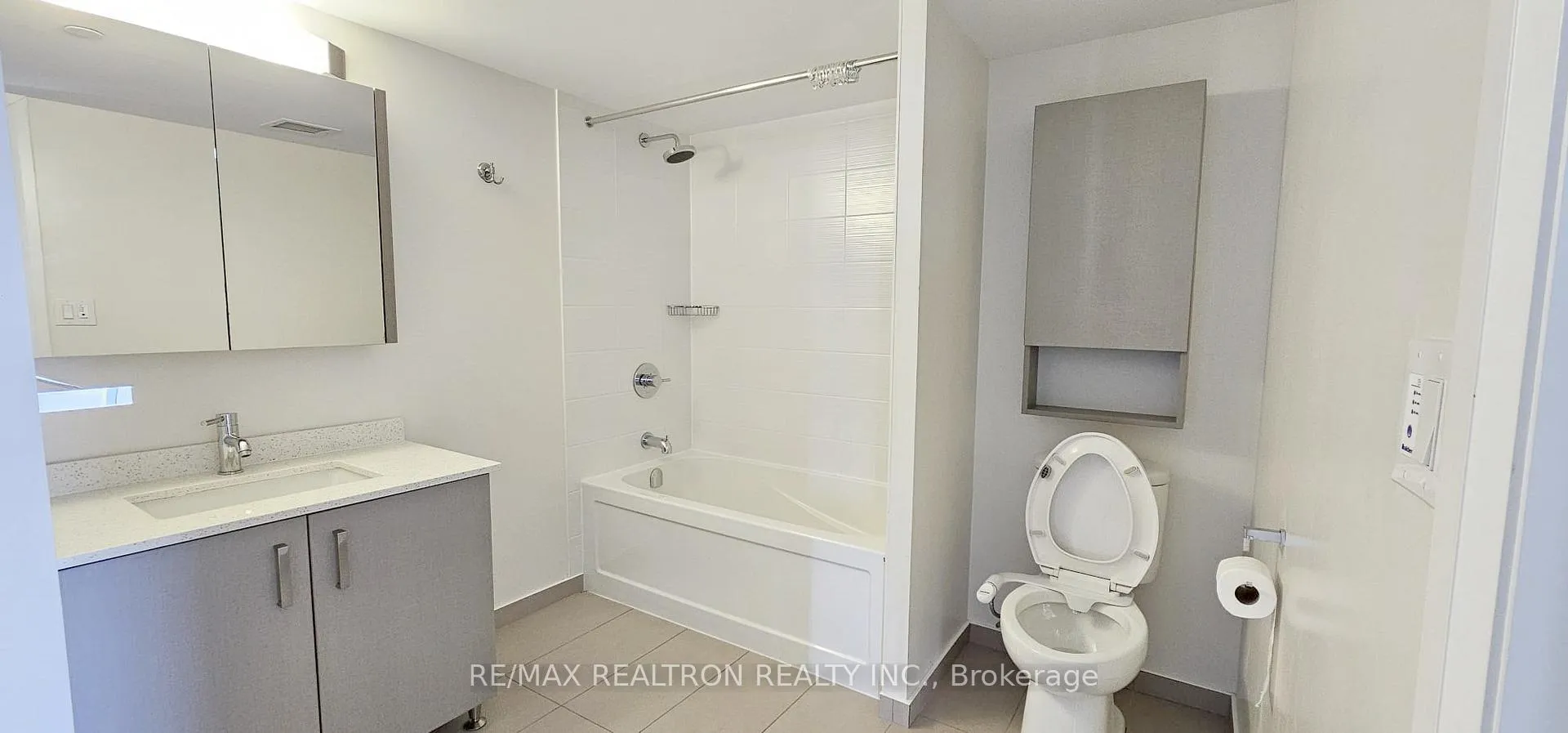 Photo 21 of Unit 2103, 18 Uptown Drive, Markham, Unionville — HOMEH