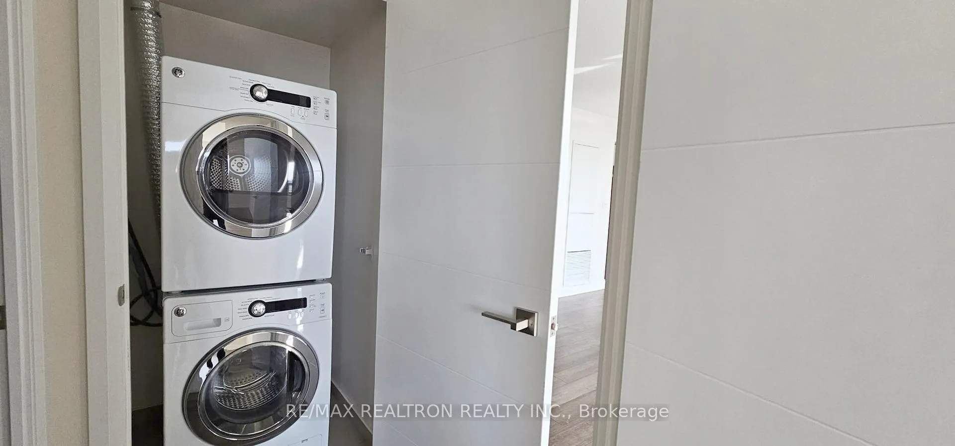 Photo 23 of Unit 2103, 18 Uptown Drive, Markham, Unionville — HOMEH