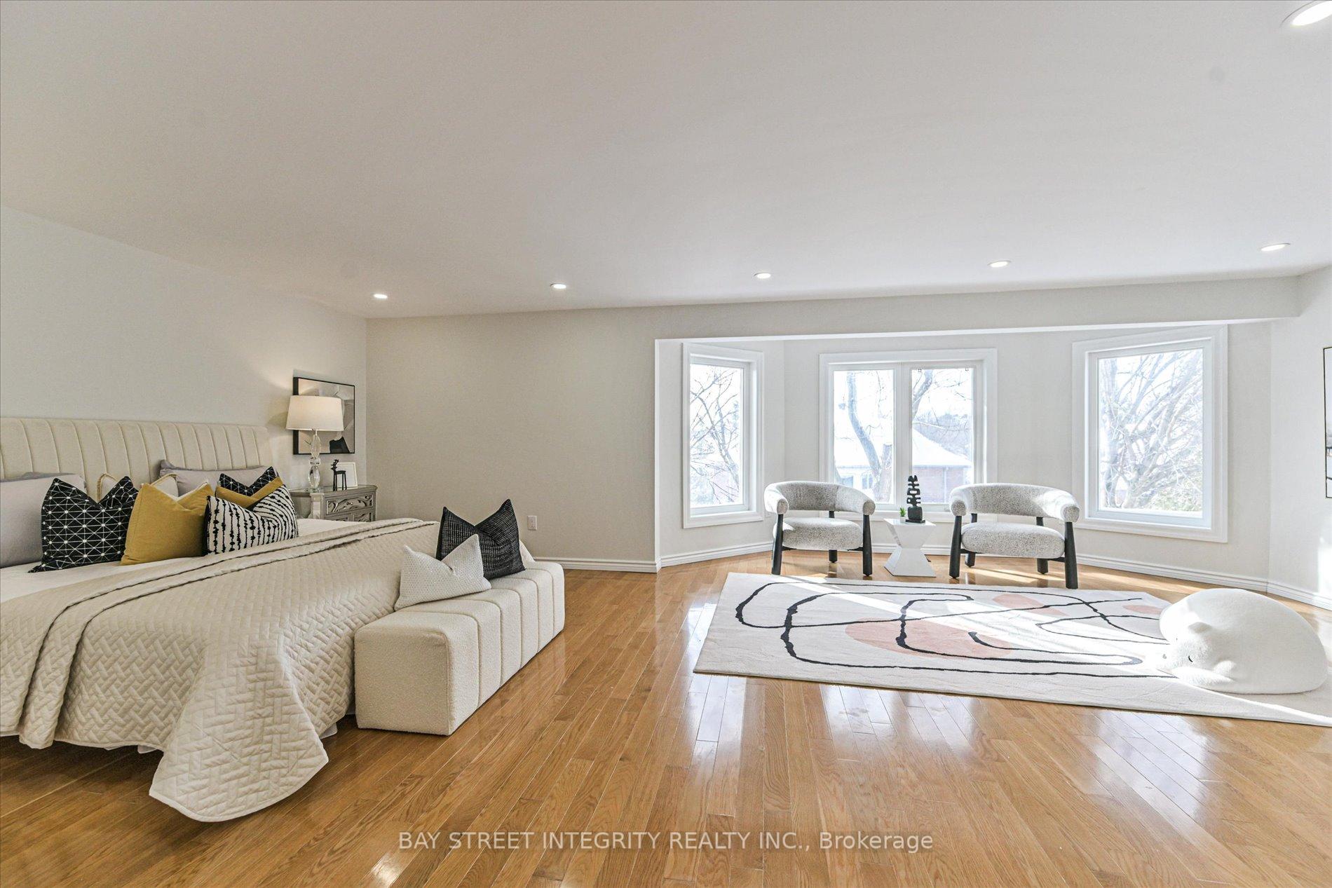 Photo 39 of 28 Carnforth Drive, Markham, Unionville — HOMEH