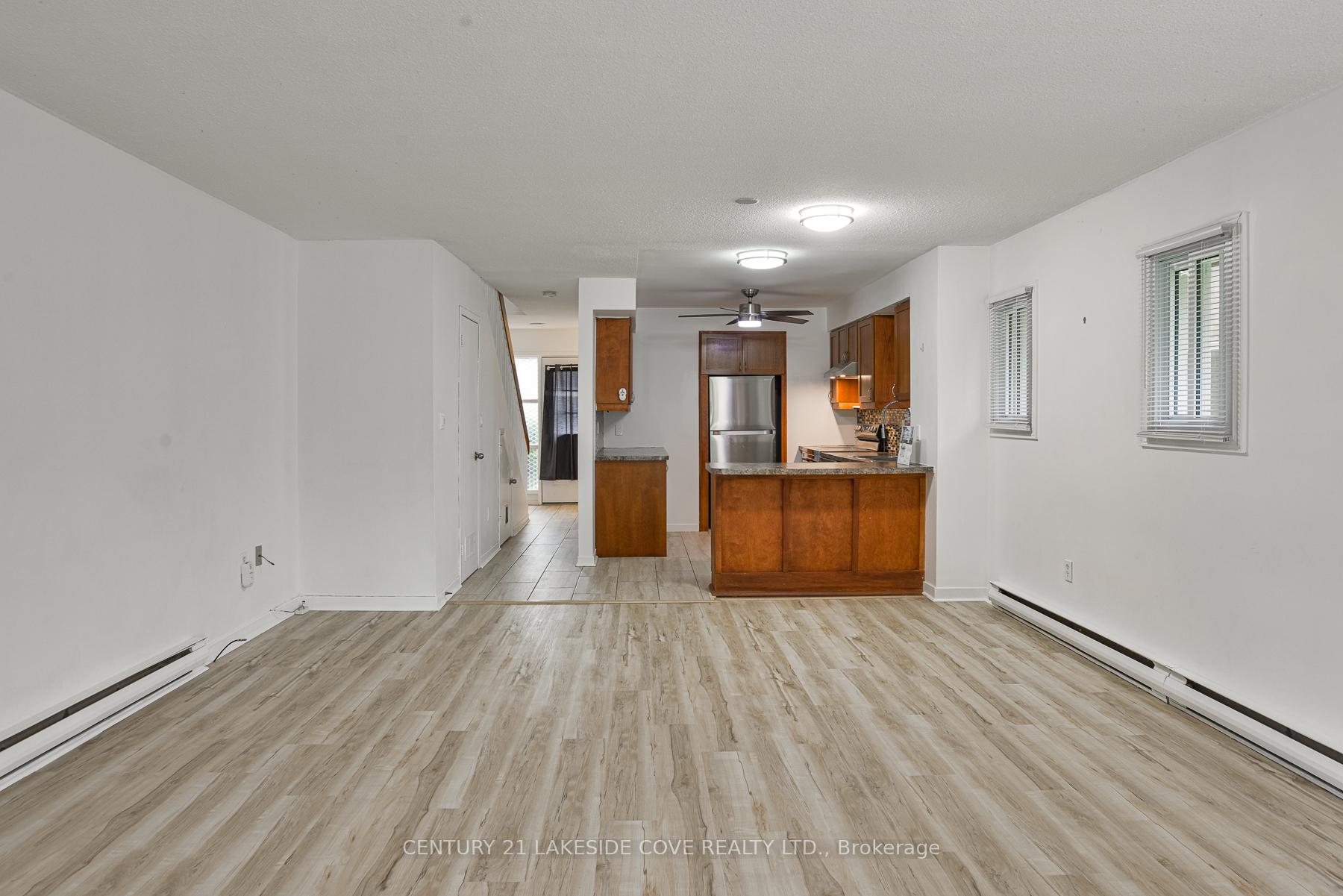 Photo 32 of Unit 5, 4 Paradise Boulevard, Ramara, Rural Ramara — HOMEH