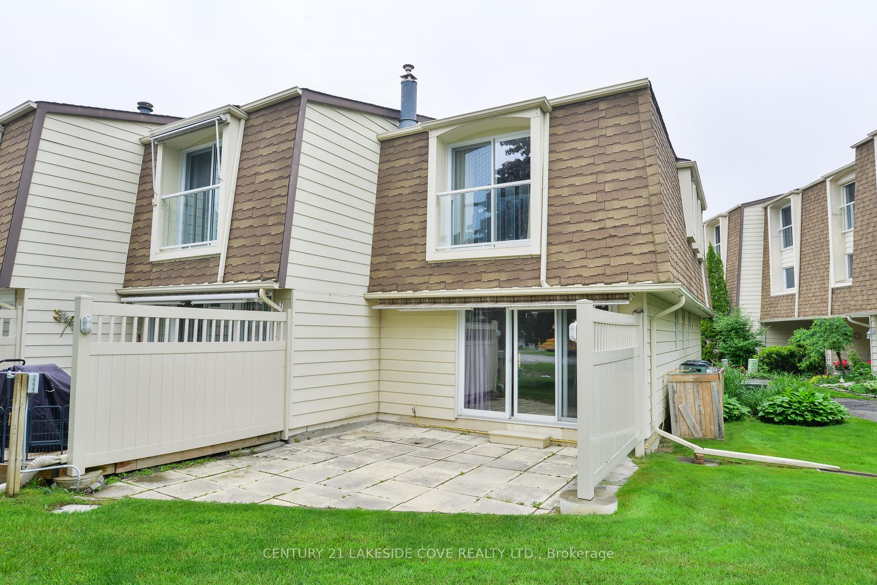 Photo 15 of Unit 5, 4 Paradise Boulevard, Ramara, Rural Ramara — HOMEH