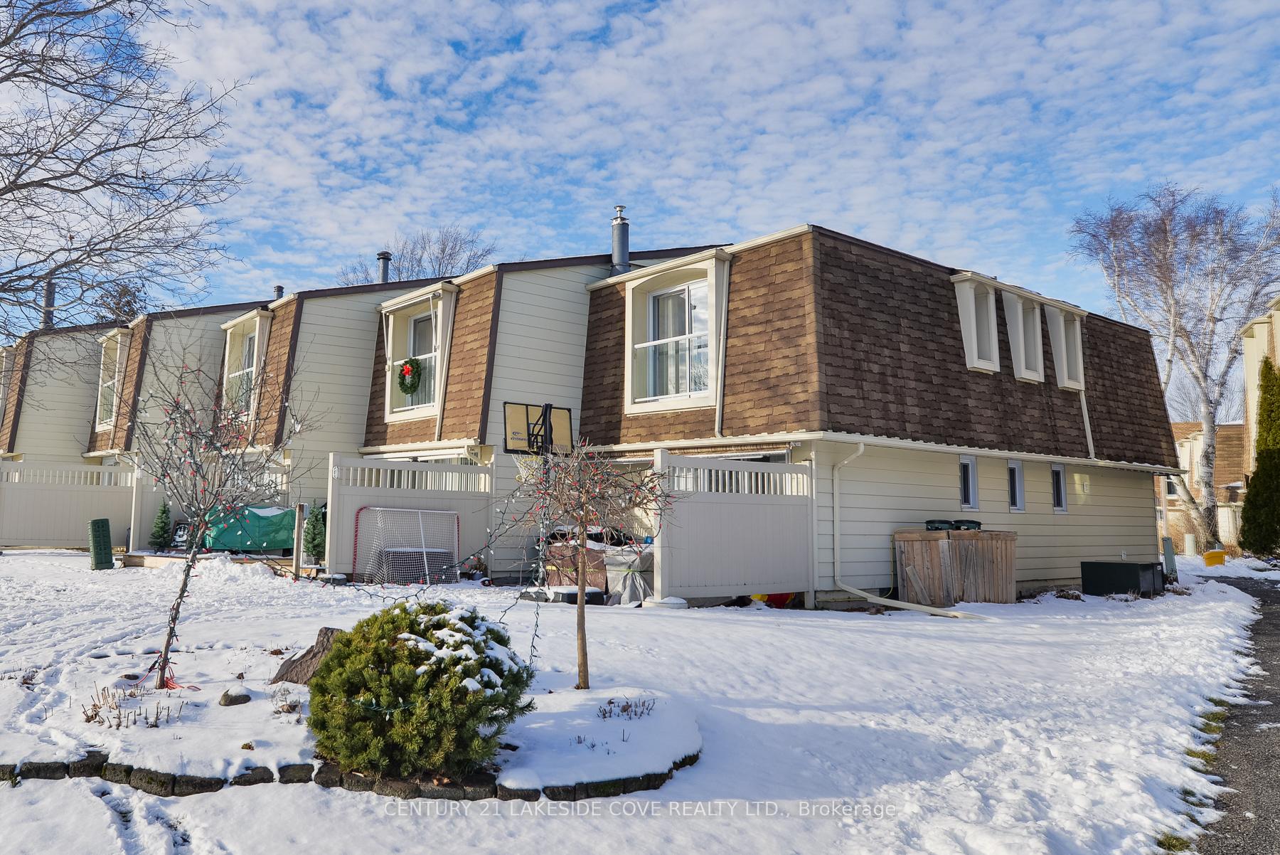 Photo 34 of Unit 5, 4 Paradise Boulevard, Ramara, Rural Ramara — HOMEH