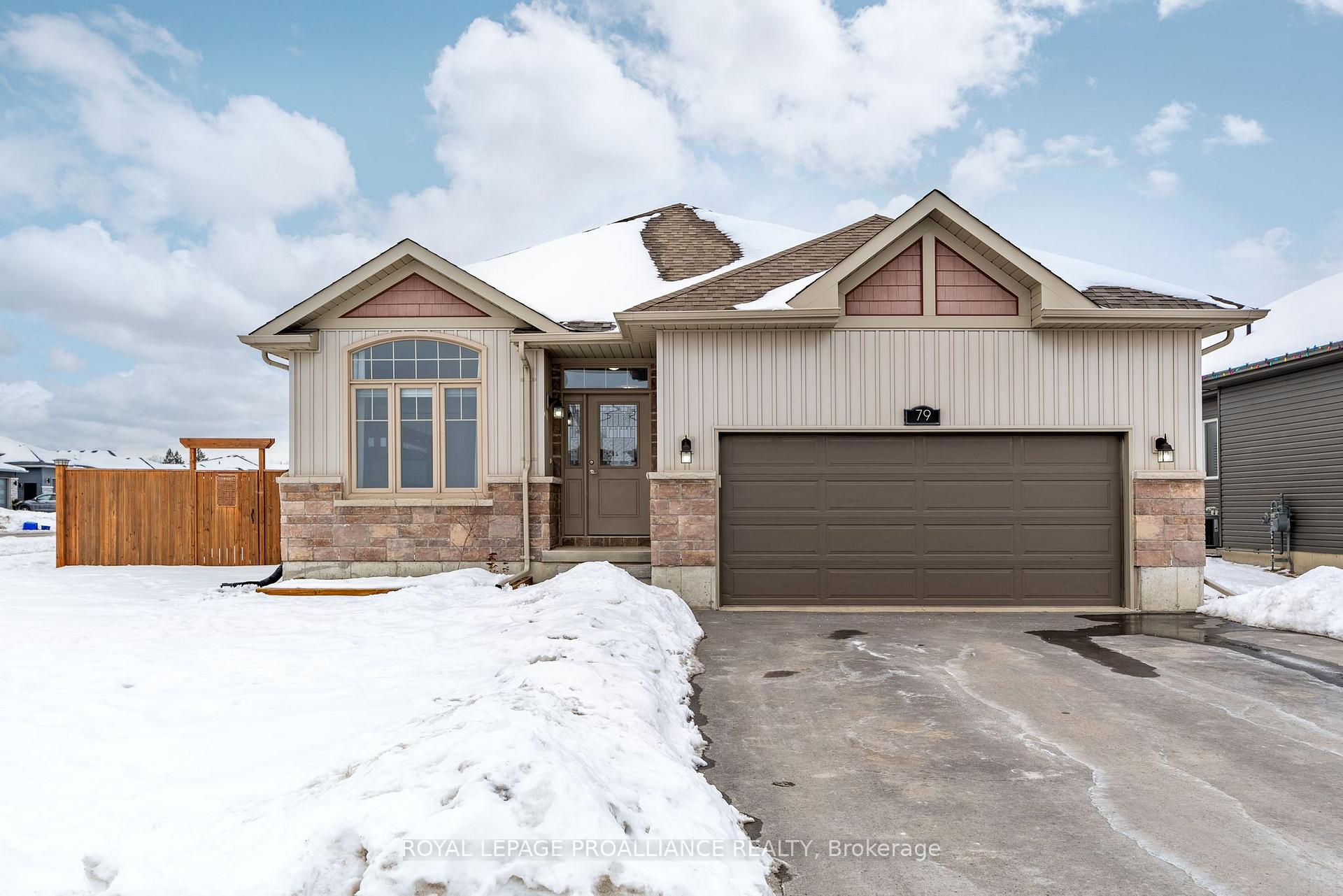 Photo 1 of 79 Glenview Crescent, Belleville, Belleville Ward — HOMEH