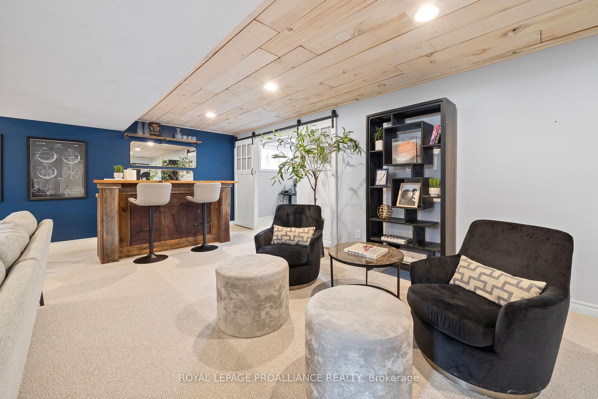 Photo 34 of 79 Glenview Crescent, Belleville, Belleville Ward — HOMEH