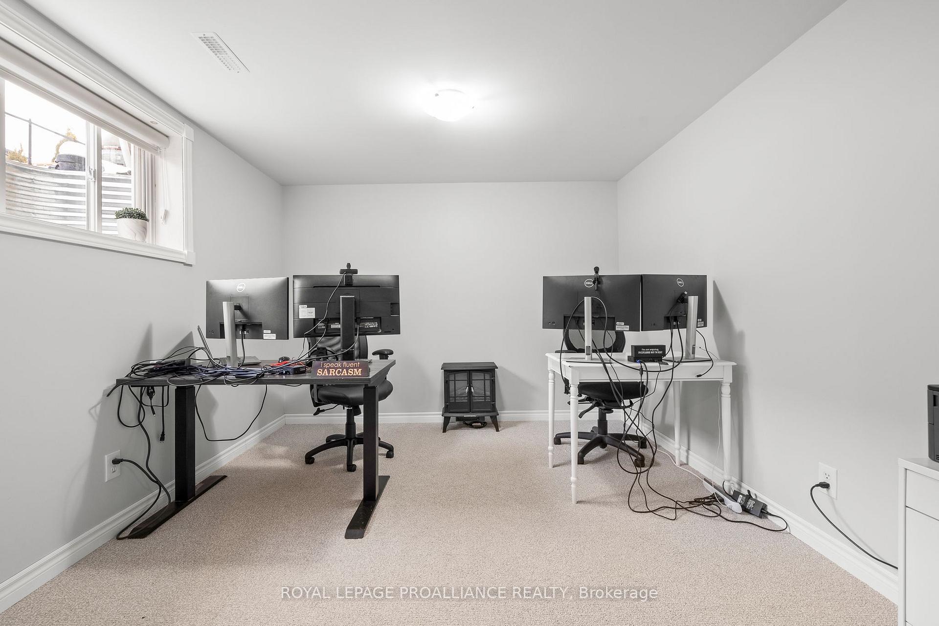 Photo 36 of 79 Glenview Crescent, Belleville, Belleville Ward — HOMEH