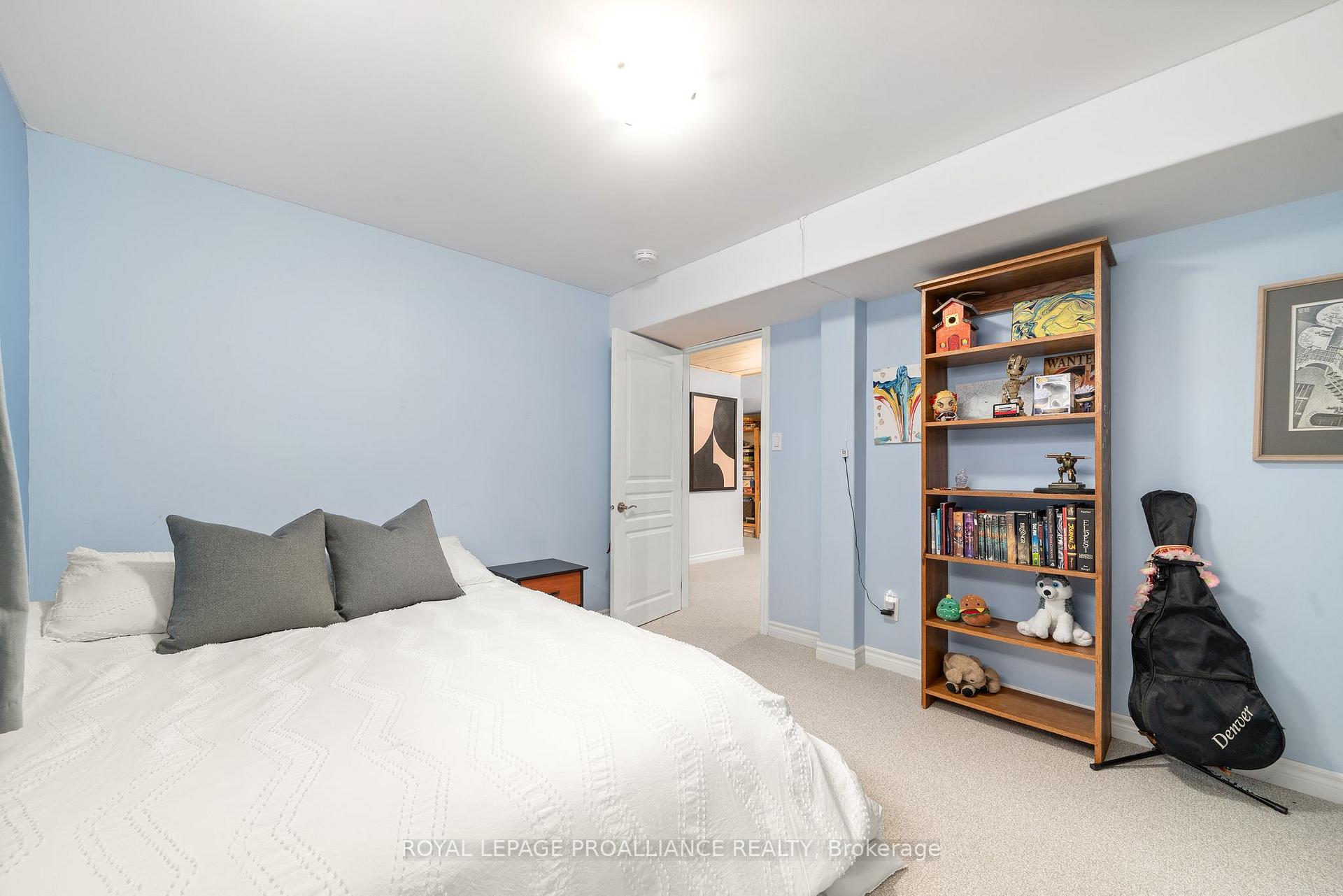 Photo 37 of 79 Glenview Crescent, Belleville, Belleville Ward — HOMEH