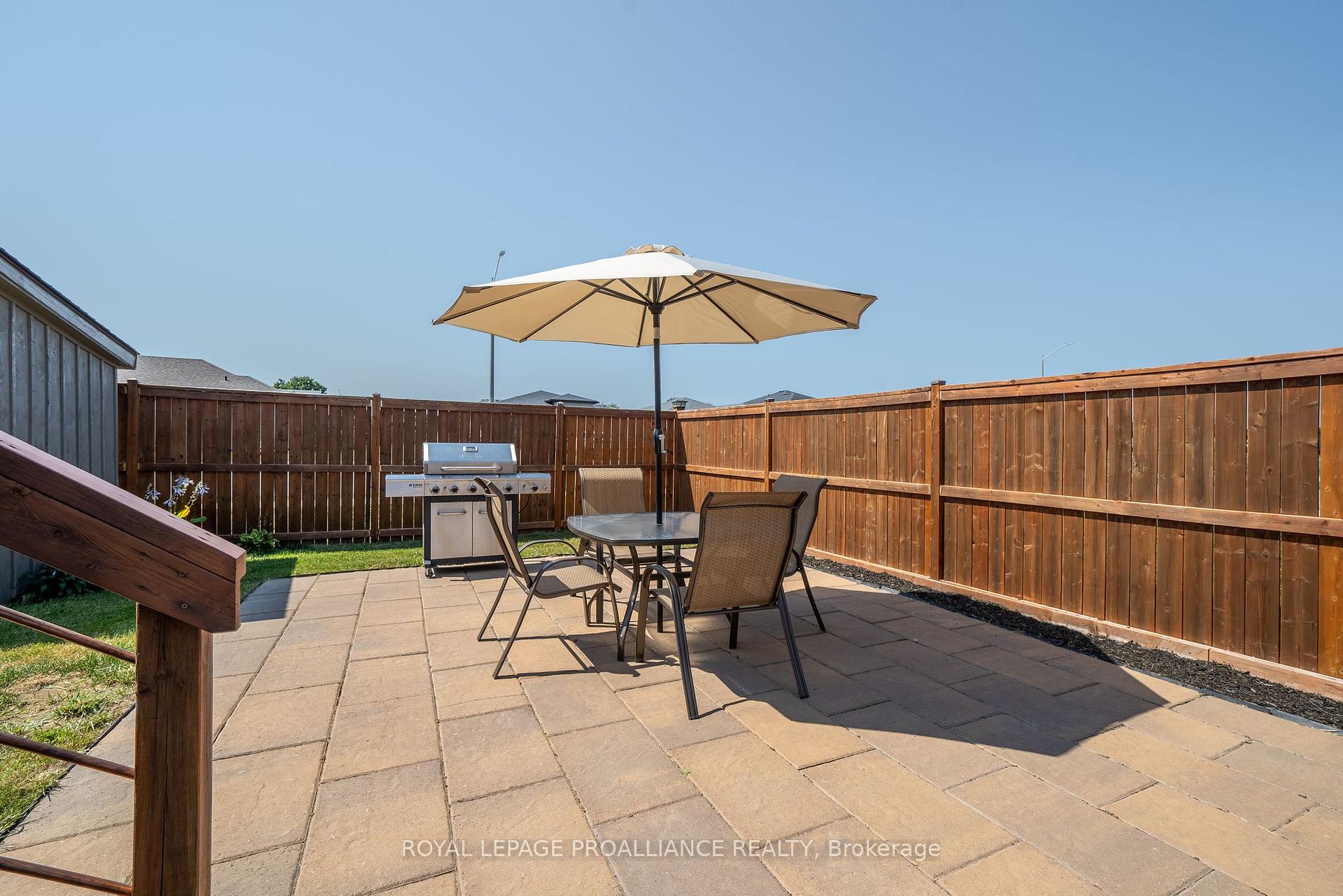 Photo 42 of 79 Glenview Crescent, Belleville, Belleville Ward — HOMEH
