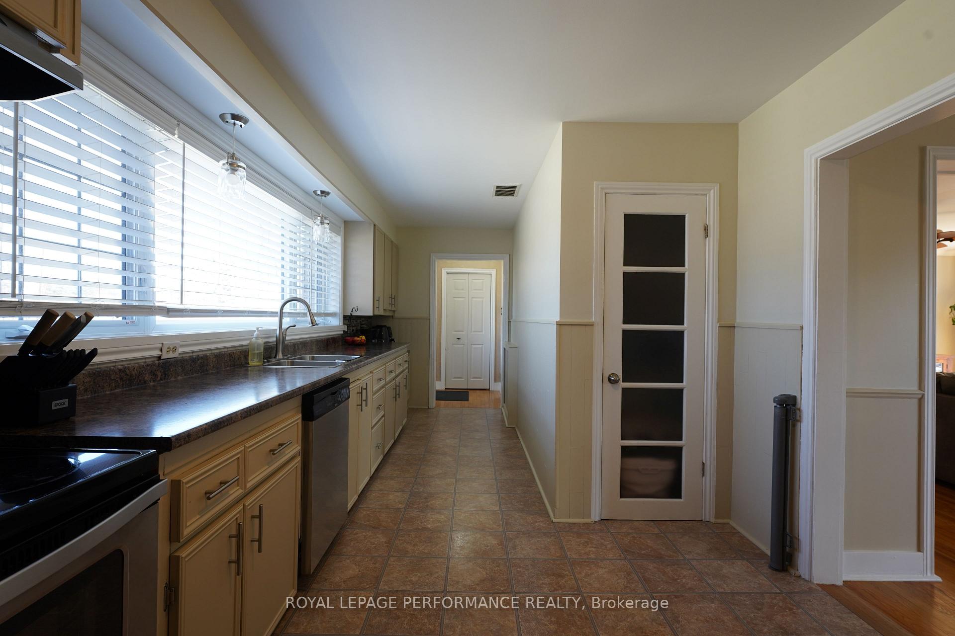 Photo 5 of 1510 Dover Road, Cornwall — HOMEH