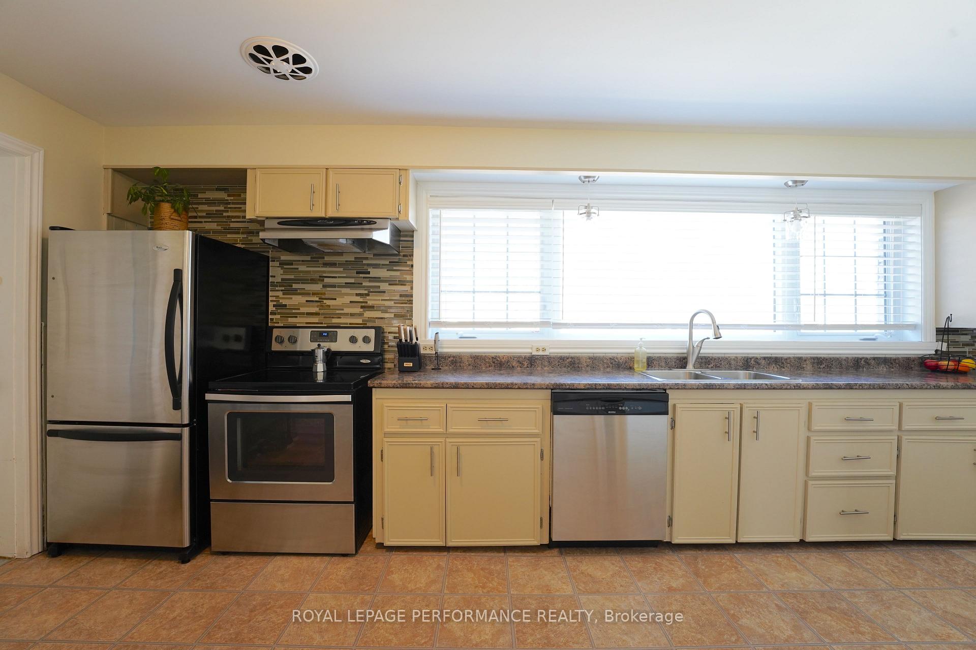 Photo 6 of 1510 Dover Road, Cornwall — HOMEH