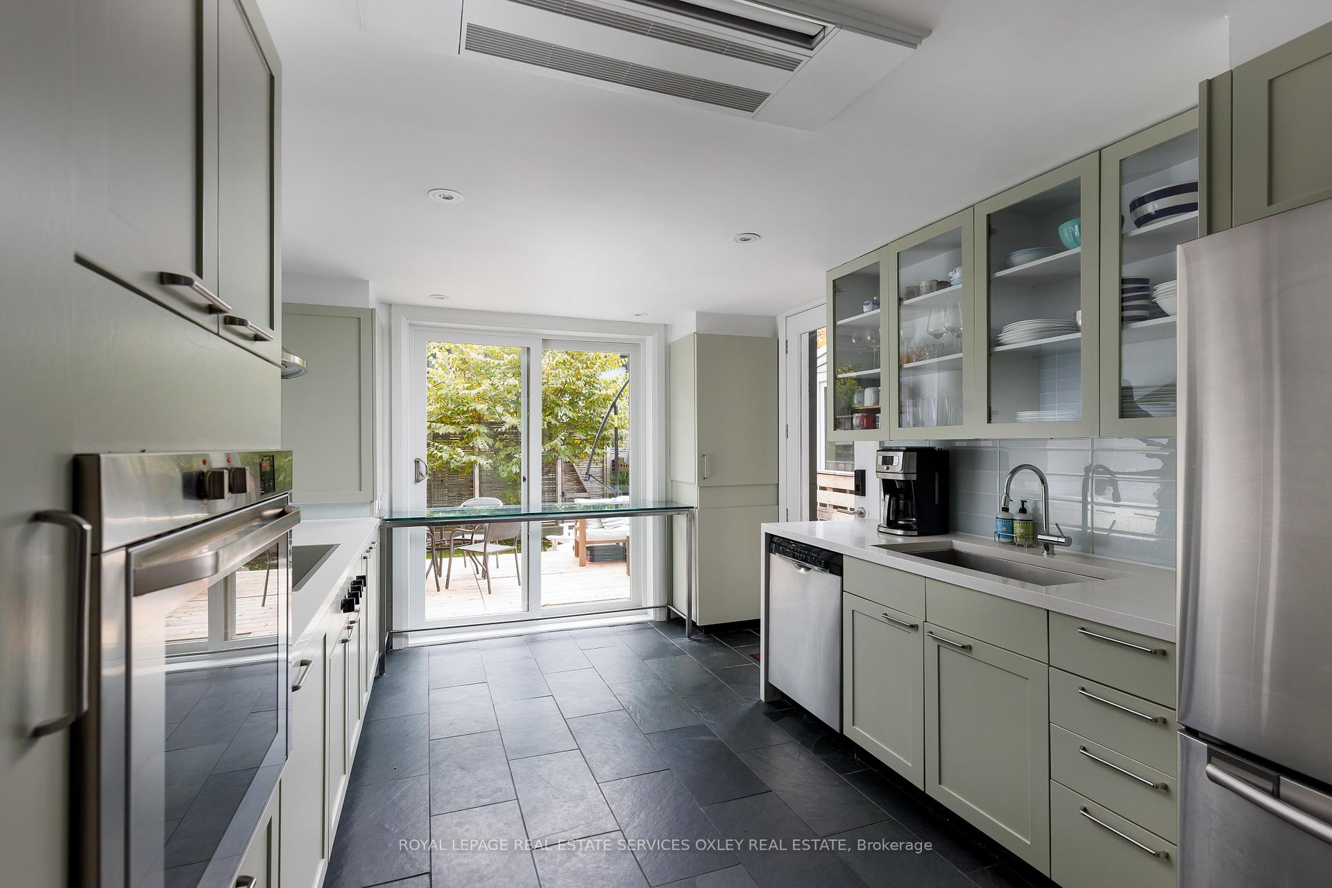 Photo 6 of 23 Alcorn Avenue, Toronto, Yonge-St. Clair — HOMEH