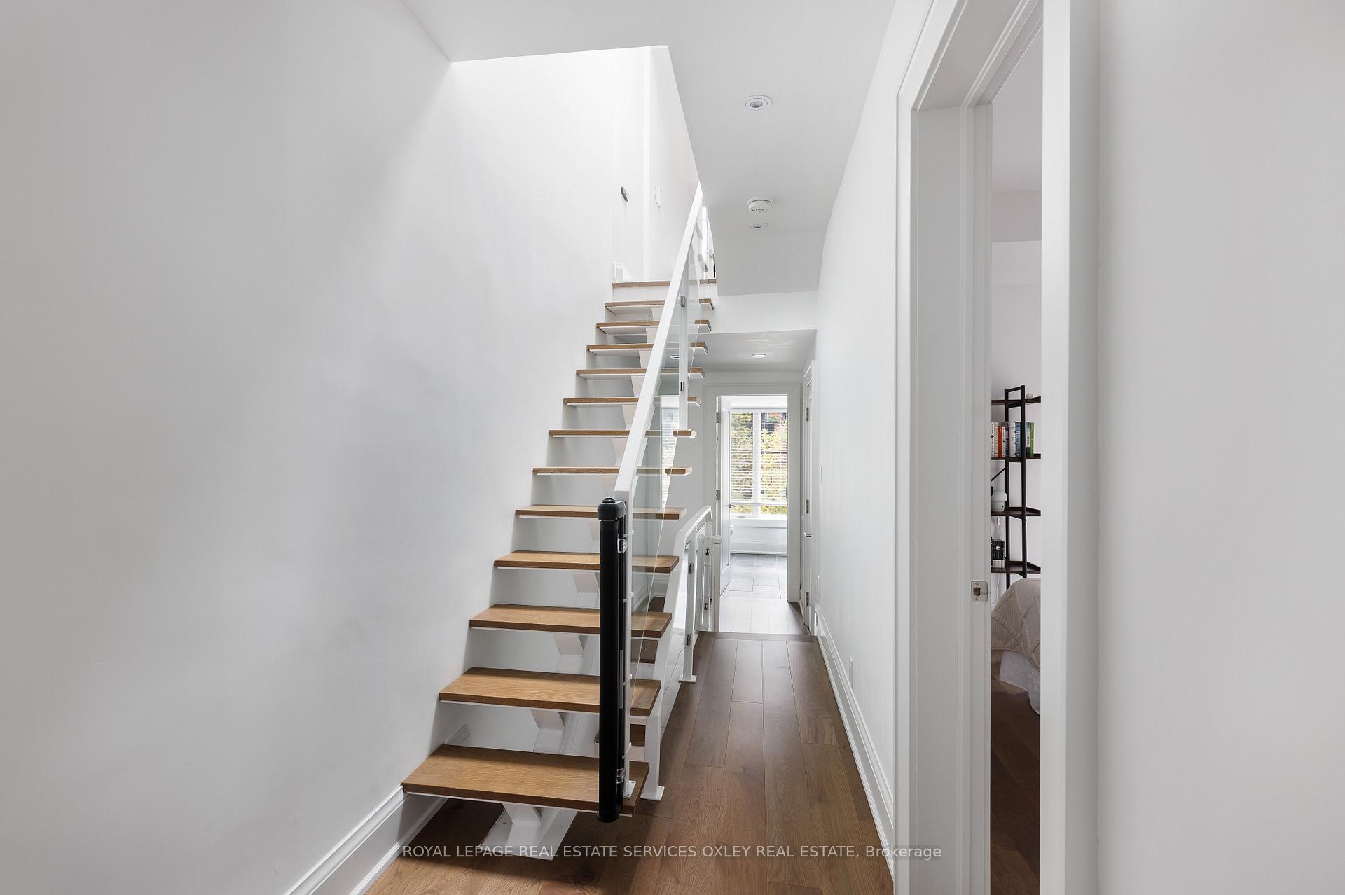 Photo 14 of 23 Alcorn Avenue, Toronto, Yonge-St. Clair — HOMEH