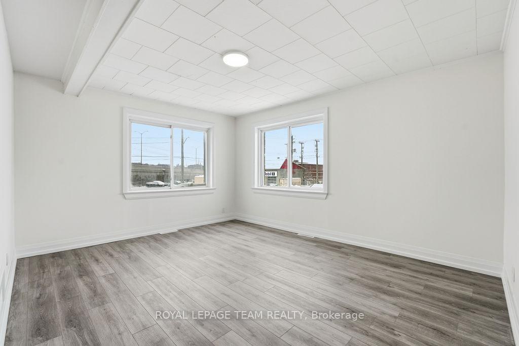 Photo 14 of Unit 1, 874 Clyde Avenue, Ottawa, McKellar Heights — HOMEH