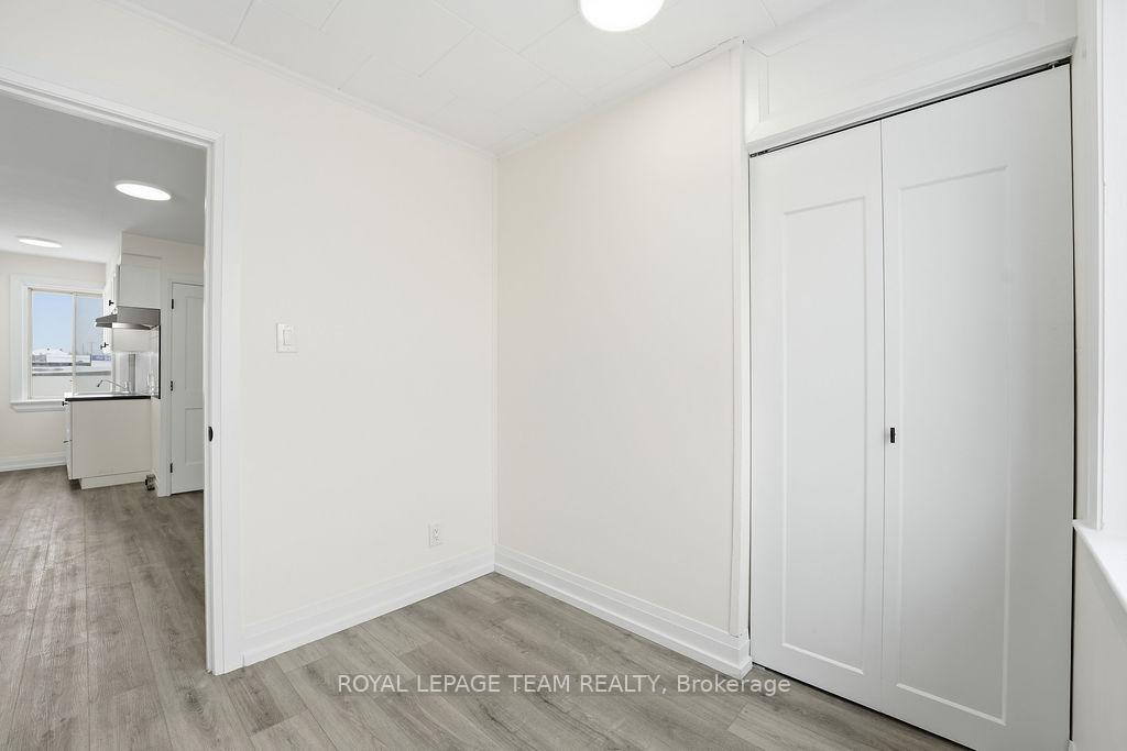 Photo 16 of Unit 1, 874 Clyde Avenue, Ottawa, McKellar Heights — HOMEH