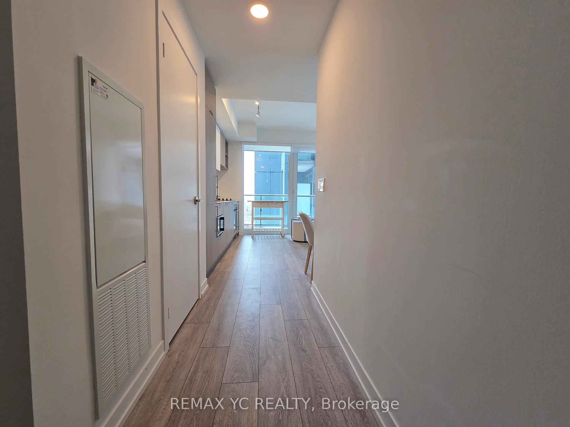 Photo 2 of Unit 1722, 2020 Bathurst Street, Toronto, Humewood-Cedarvale — HOMEH