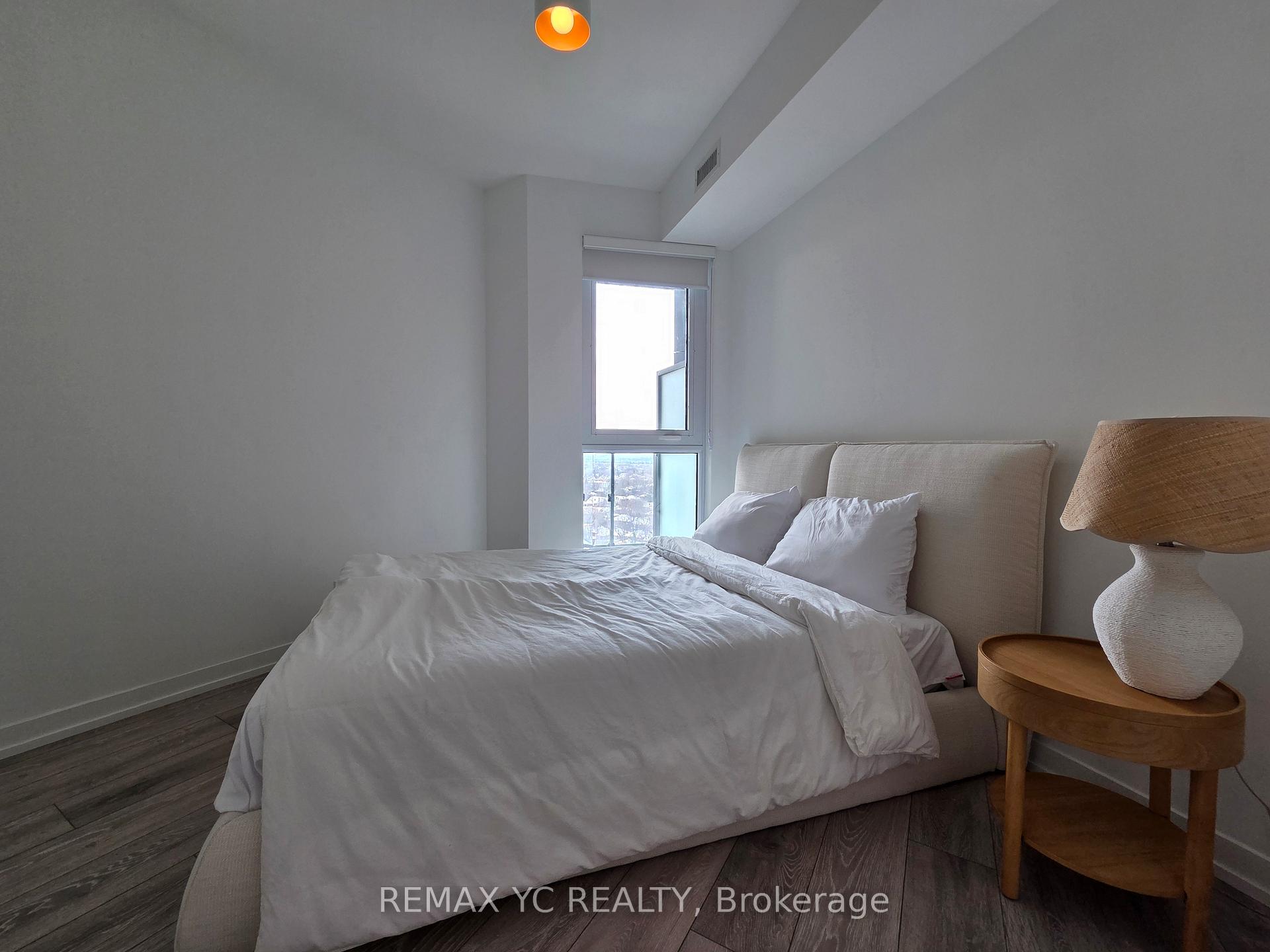 Photo 10 of Unit 1722, 2020 Bathurst Street, Toronto, Humewood-Cedarvale — HOMEH
