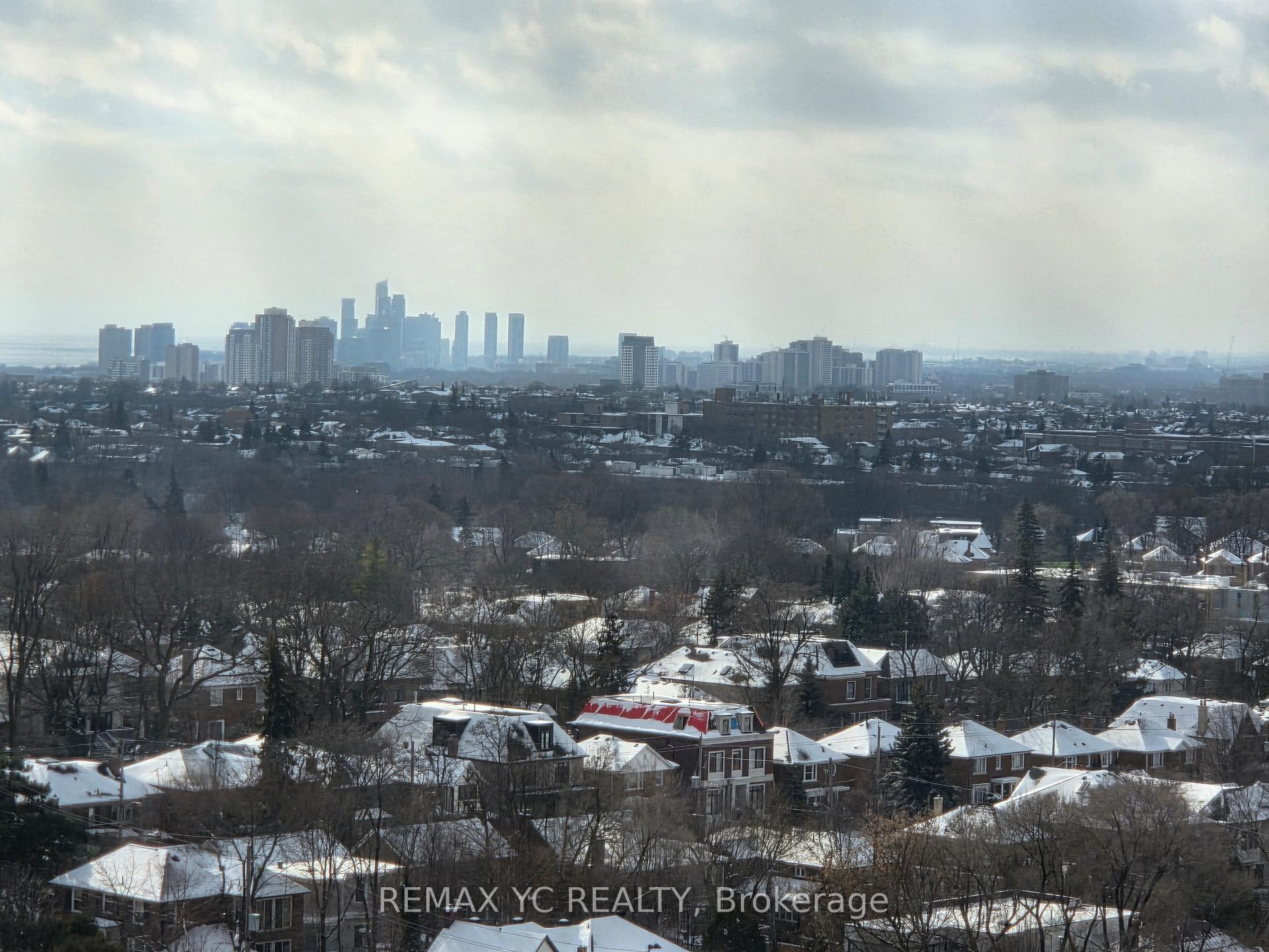 Photo 7 of Unit 1722, 2020 Bathurst Street, Toronto, Humewood-Cedarvale — HOMEH