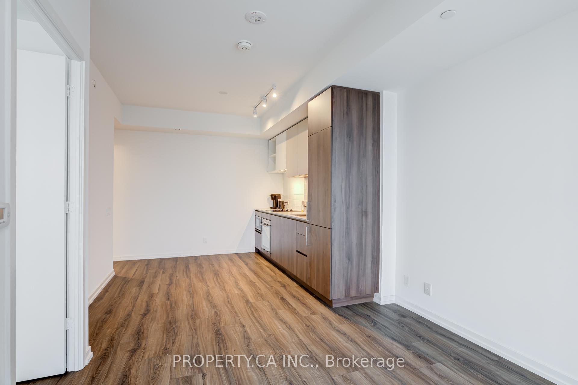 Photo 18 of Unit 1201, 7890 Jane Street, Vaughan, Vaughan Corporate Centre — HOMEH