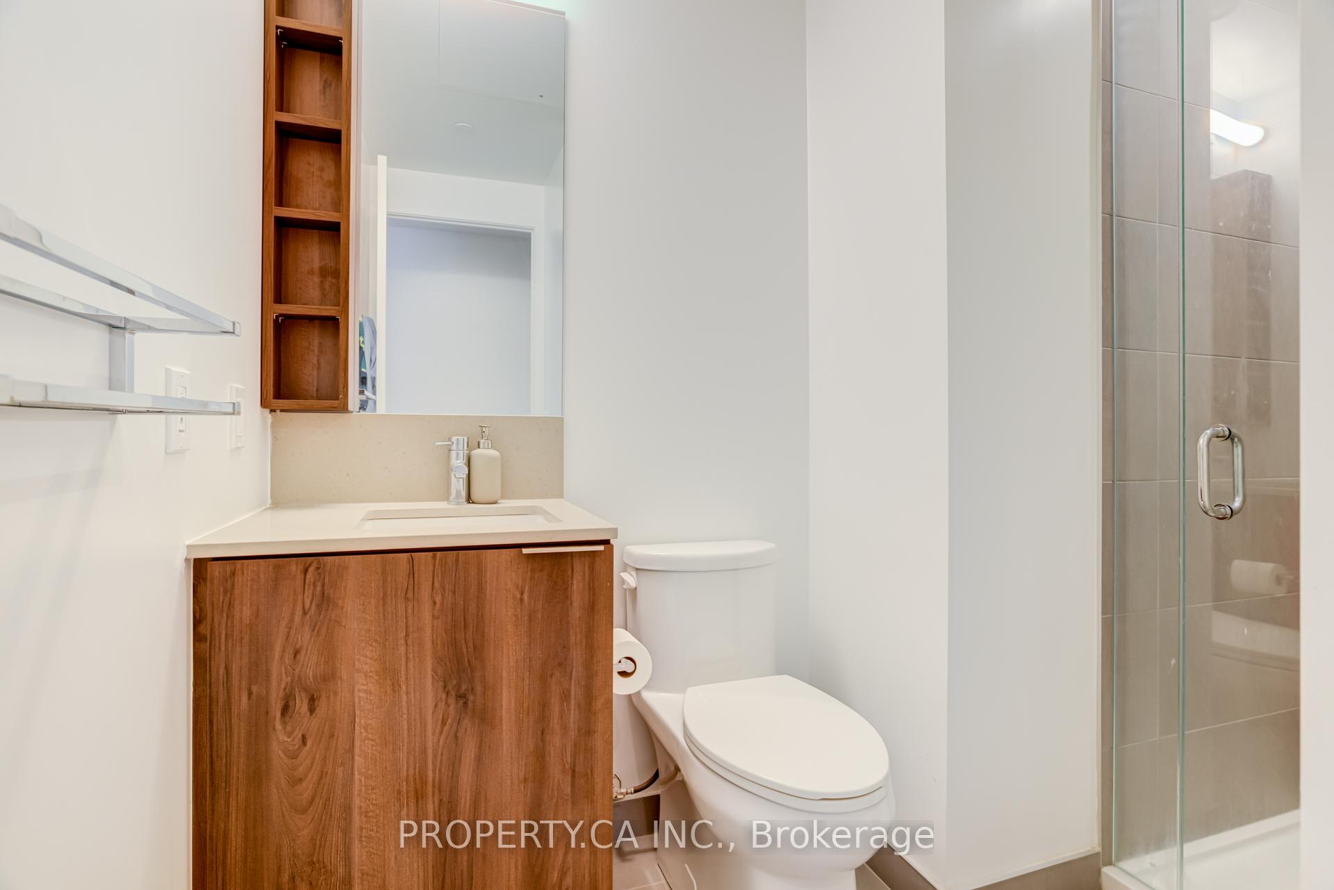 Photo 12 of Unit 1201, 7890 Jane Street, Vaughan, Vaughan Corporate Centre — HOMEH