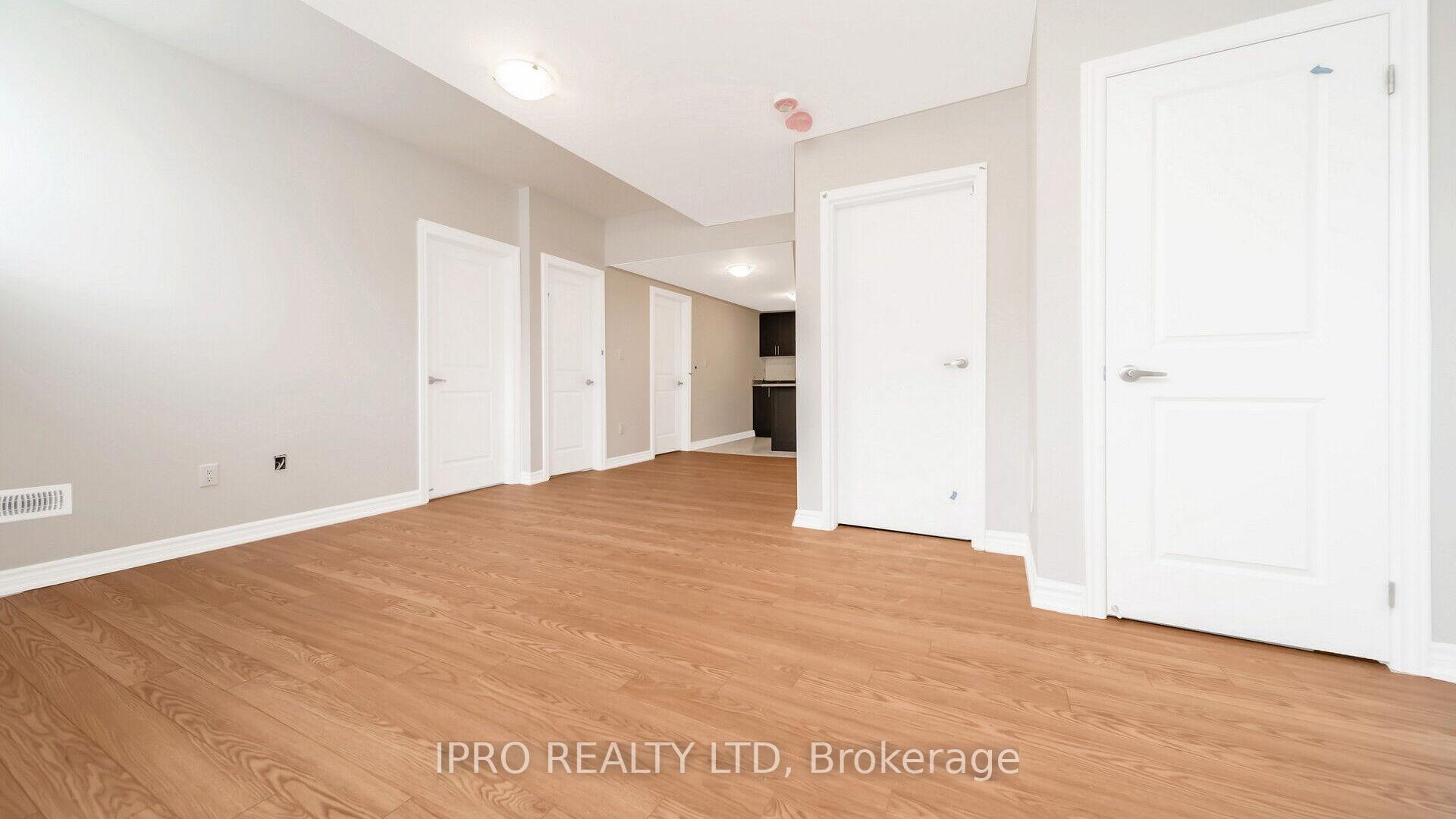 Photo 10 of Unit Unit #1, 20 Ludlow Drive, Barrie, Rural Barrie Southeast — HOMEH