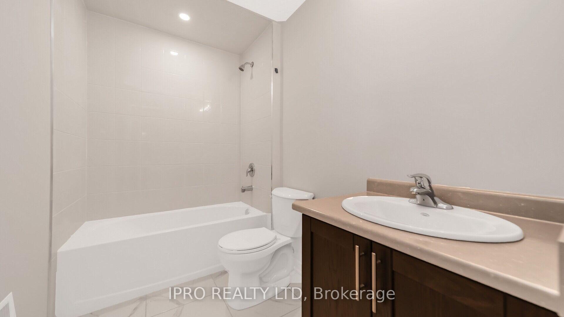 Photo 18 of Unit Unit #1, 20 Ludlow Drive, Barrie, Rural Barrie Southeast — HOMEH