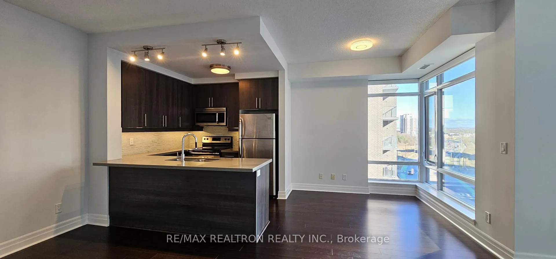 Photo 17 of Unit 608, 8110 Birchmount Road, Markham, Unionville — HOMEH
