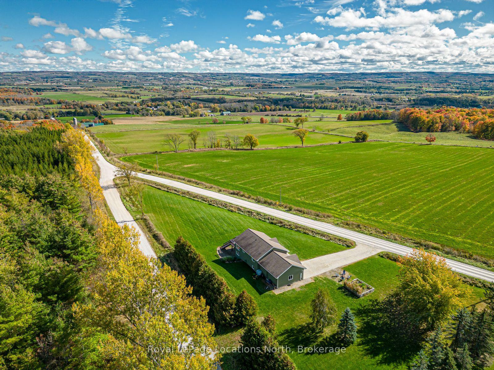 Photo 2 of 807151 25 Side Road, Grey Highlands — HOMEH