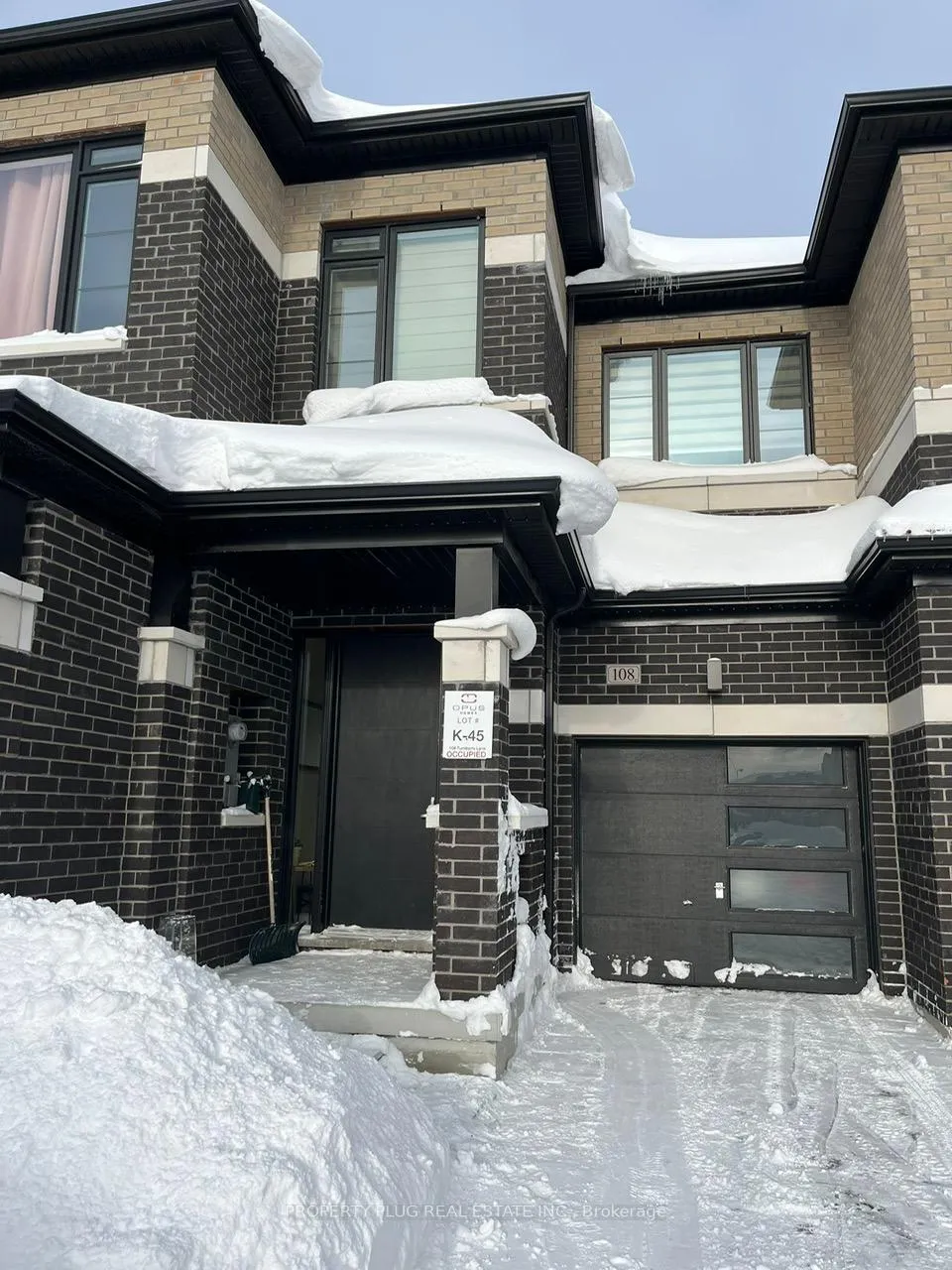 Photo 2 of 108 Turnberry Lane, Barrie, Painswick South — HOMEH