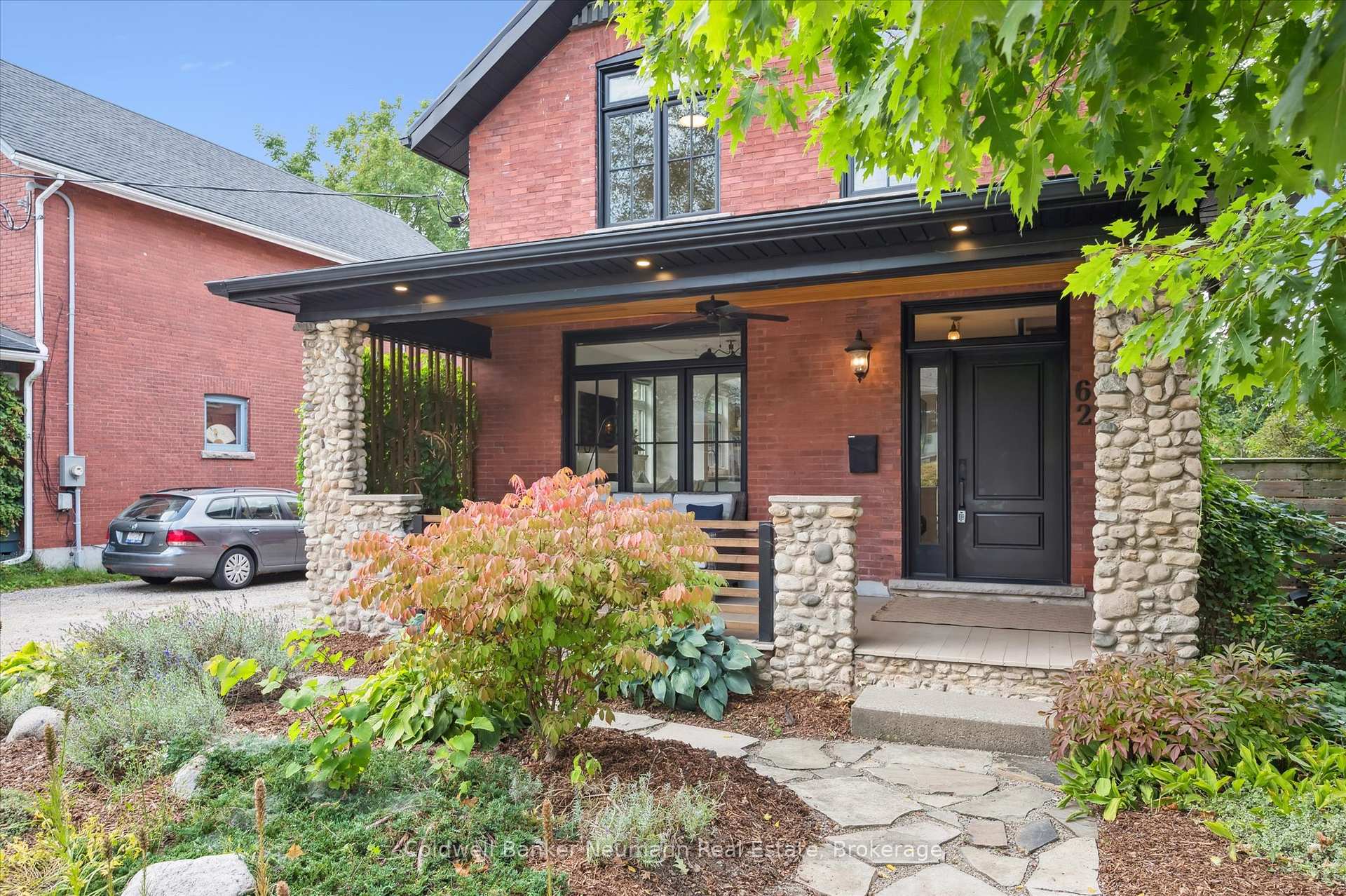 Photo 2 of 62 Kirkland Street, Guelph, Exhibition Park — HOMEH