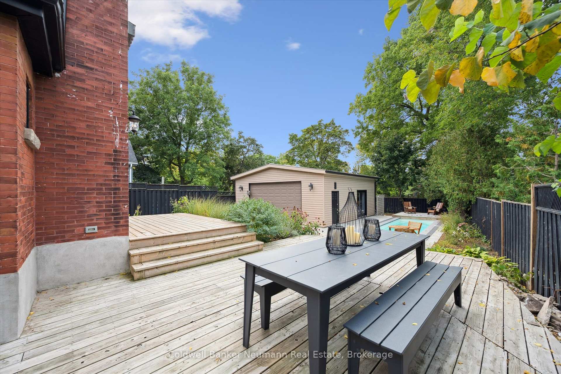 Photo 23 of 62 Kirkland Street, Guelph, Exhibition Park — HOMEH