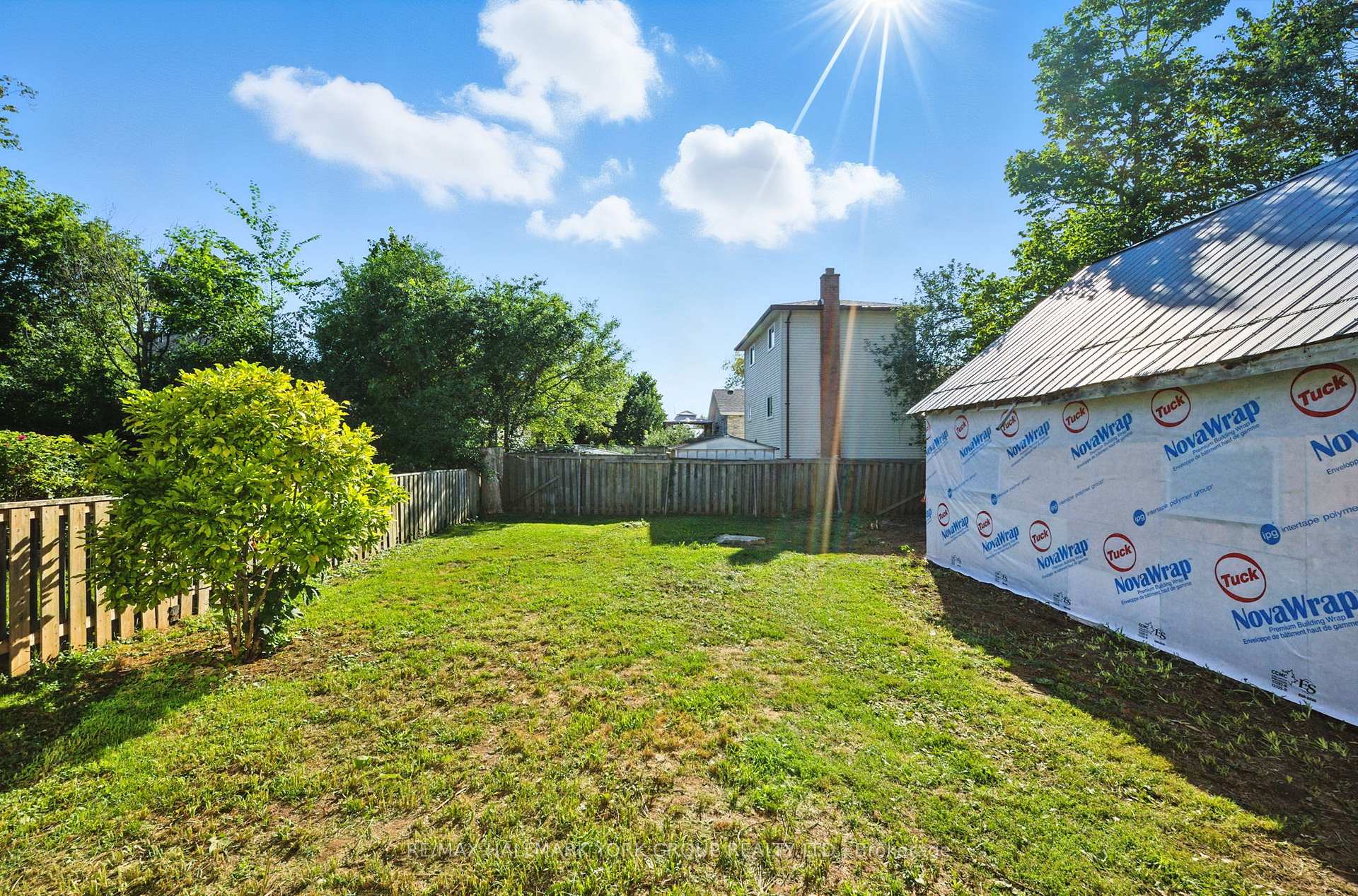 Photo 38 of 778 Sheppard Avenue, Georgina, Historic Lakeshore Communities — HOMEH