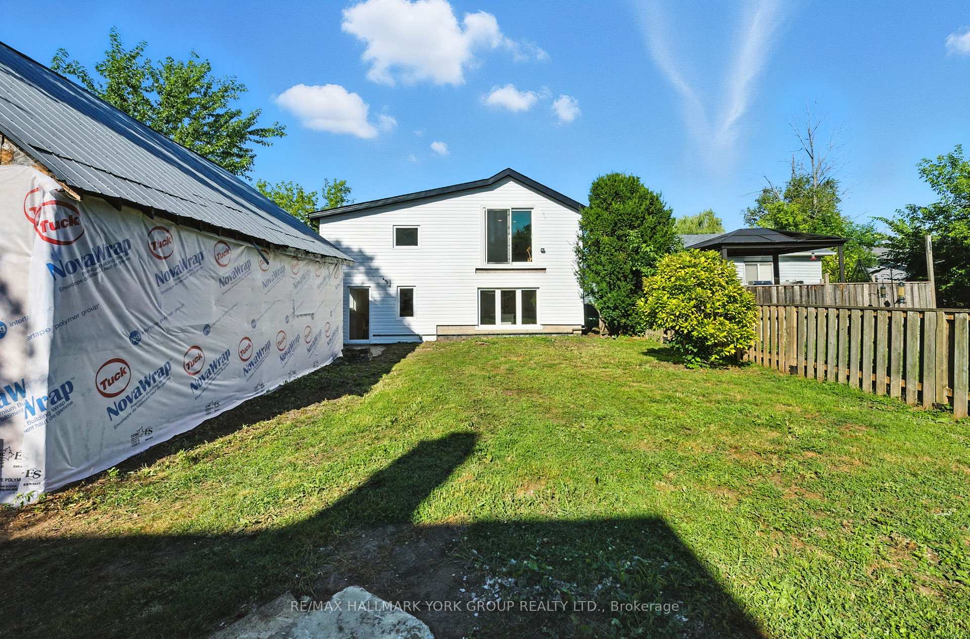Photo 40 of 778 Sheppard Avenue, Georgina, Historic Lakeshore Communities — HOMEH