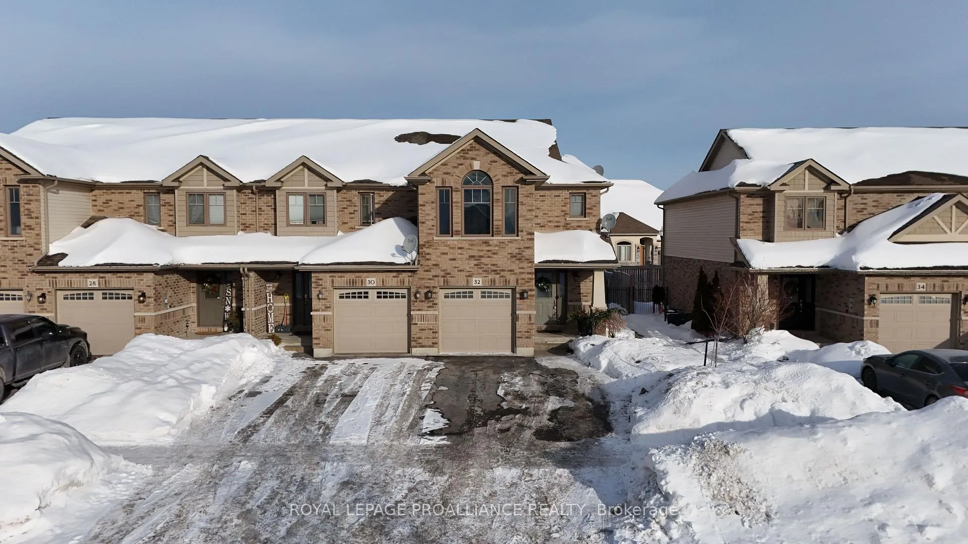 Photo 2 of 32 Princeton Place, Belleville, Thurlow Ward — HOMEH