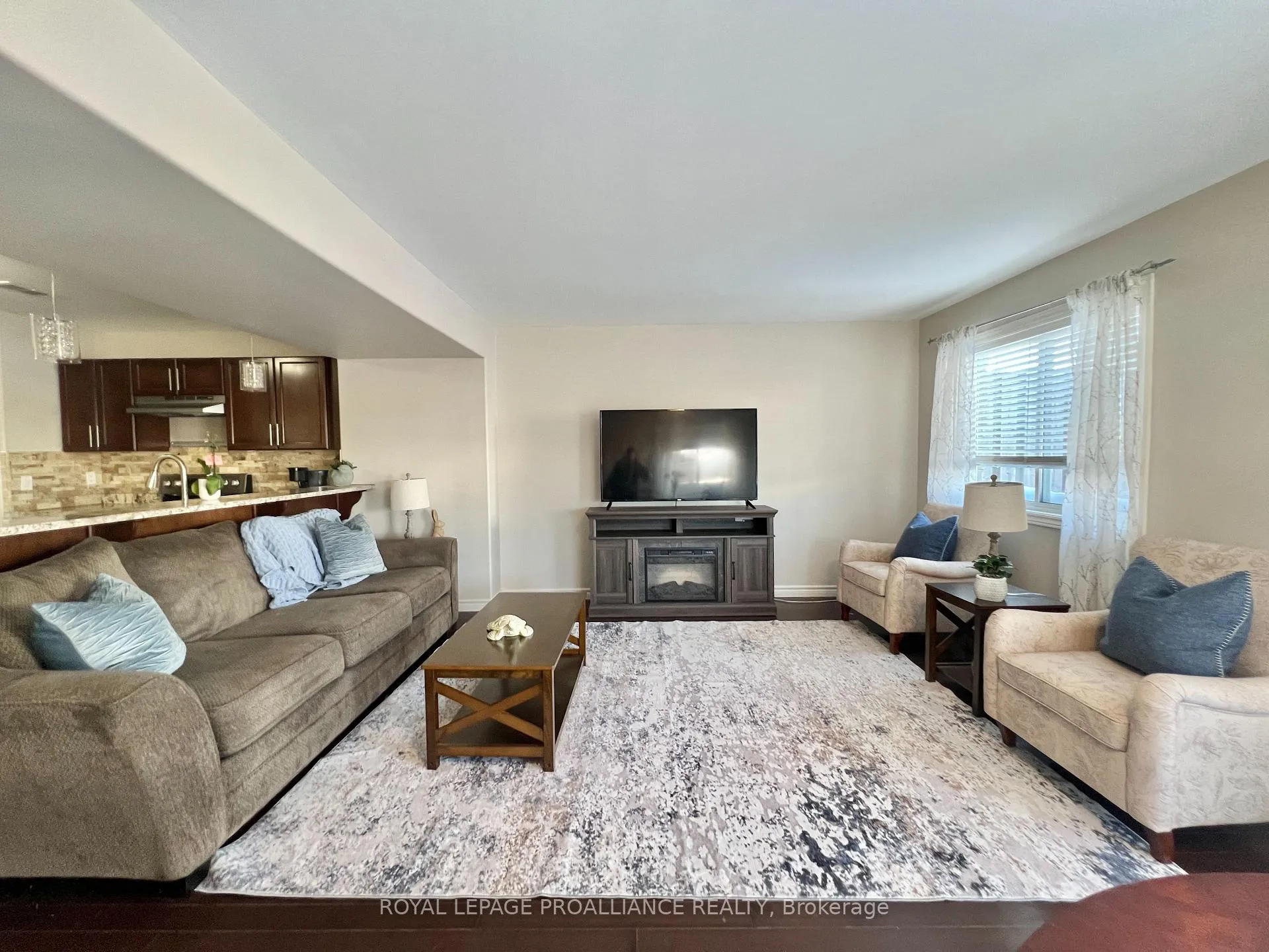 Photo 10 of 32 Princeton Place, Belleville, Thurlow Ward — HOMEH