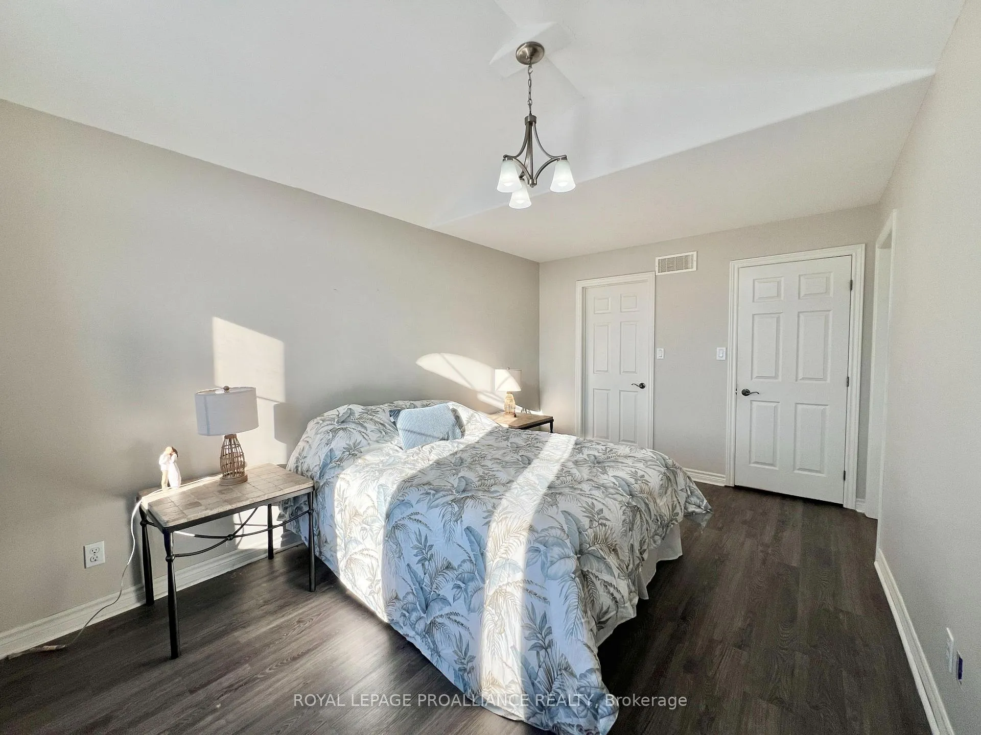 Photo 15 of 32 Princeton Place, Belleville, Thurlow Ward — HOMEH