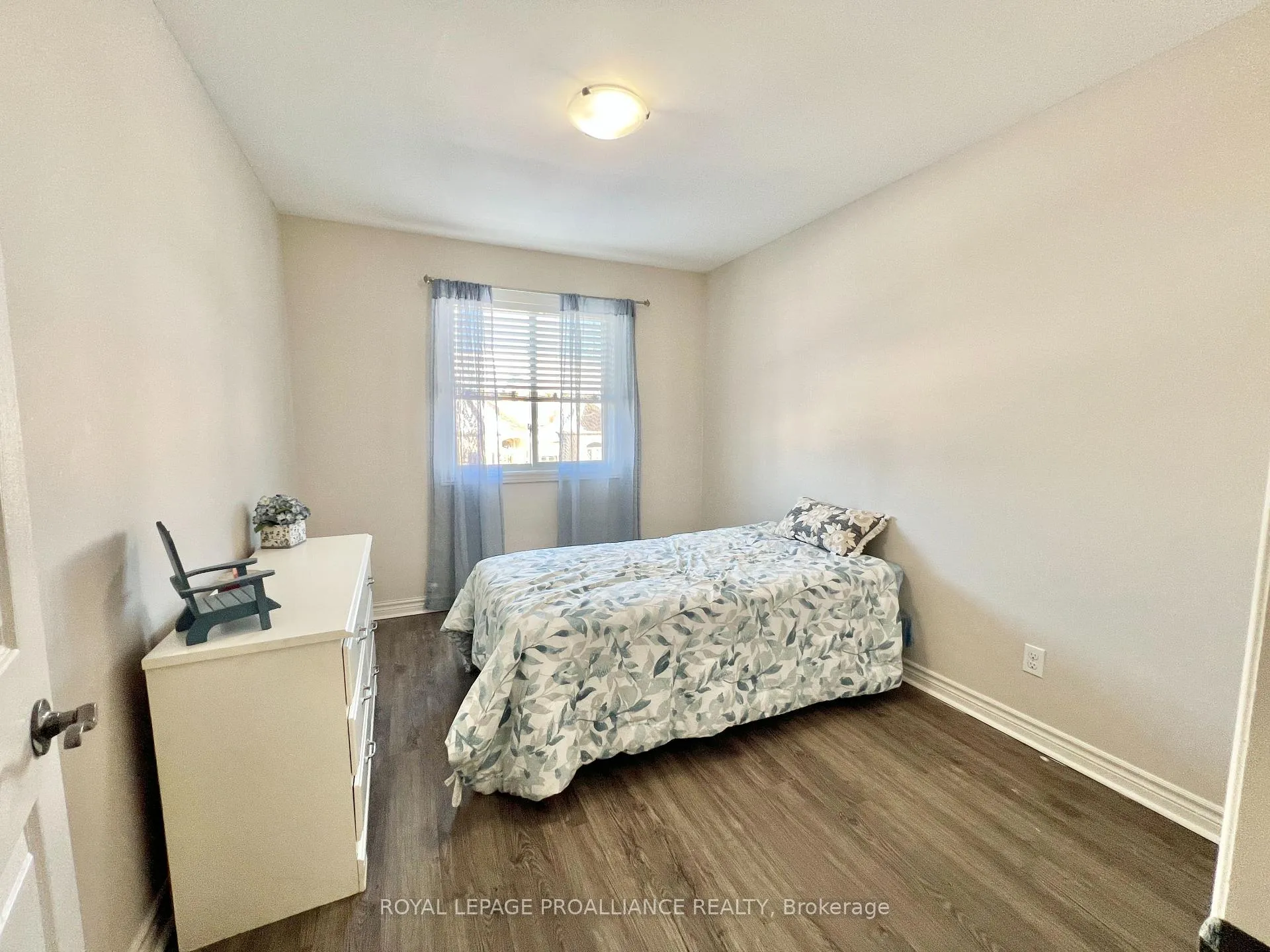 Photo 24 of 32 Princeton Place, Belleville, Thurlow Ward — HOMEH